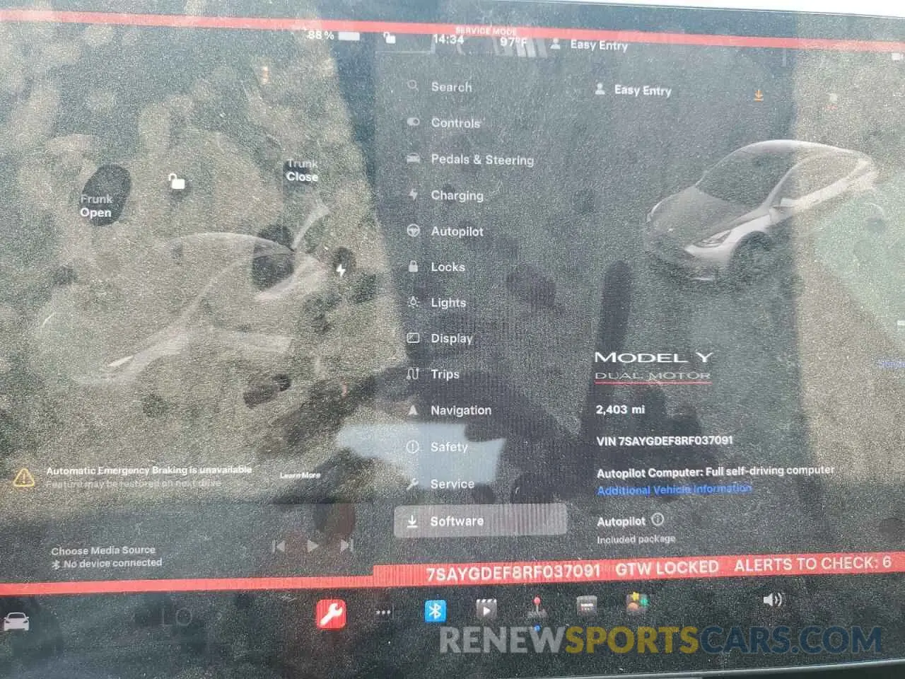 9 fotografías del automóvil dañado 7SAYGDEF8RF037091 TESLA MODEL Y 2024