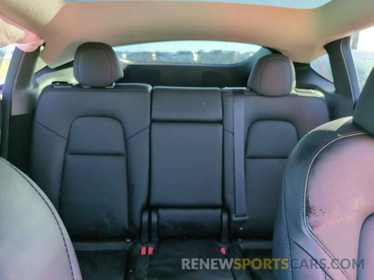 10 fotografías del automóvil dañado 7SAYGDEF9RA263606 TESLA MODEL Y 2024