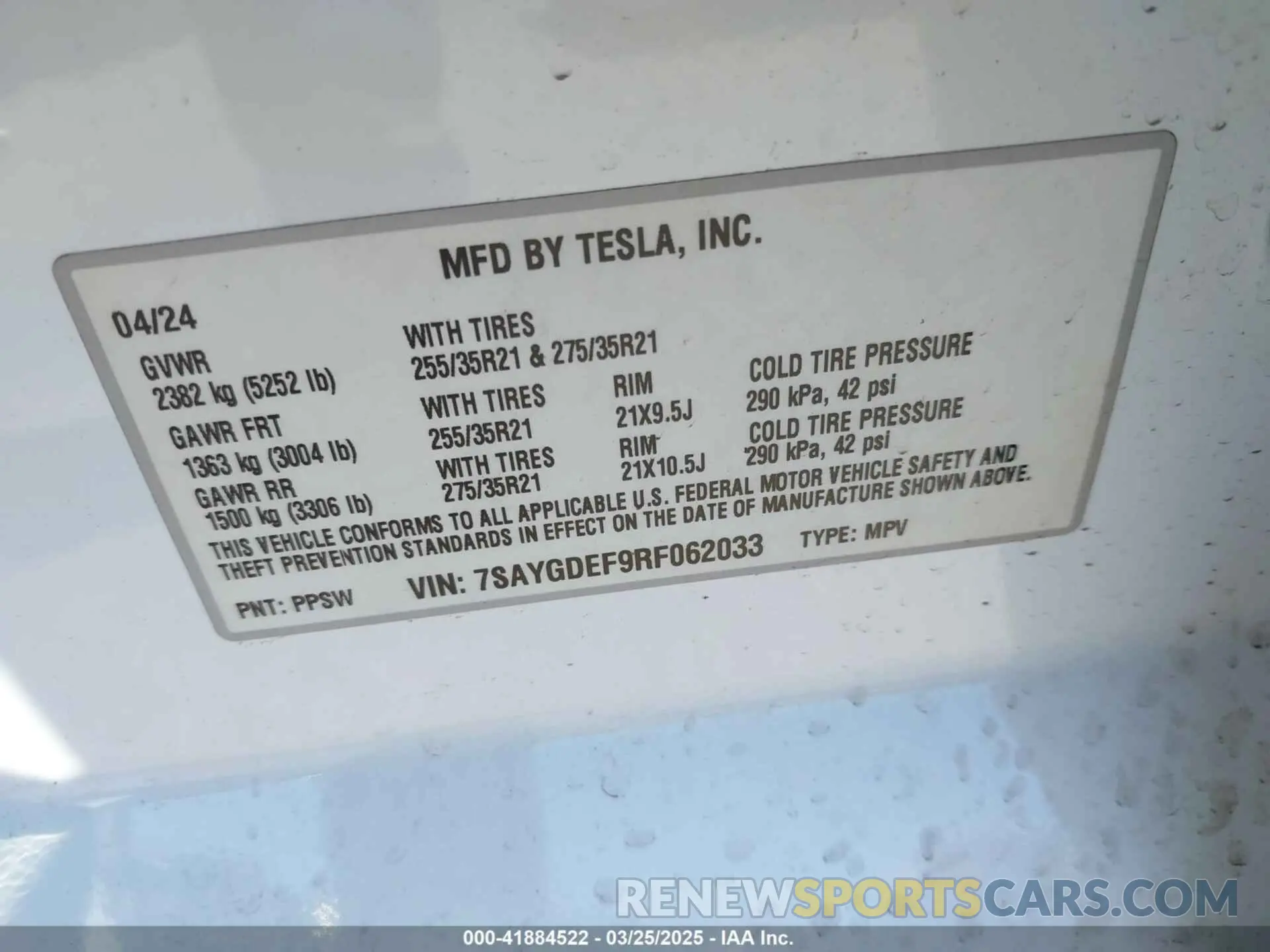 9 fotografías del automóvil dañado 7SAYGDEF9RF062033 TESLA MODEL Y 2024