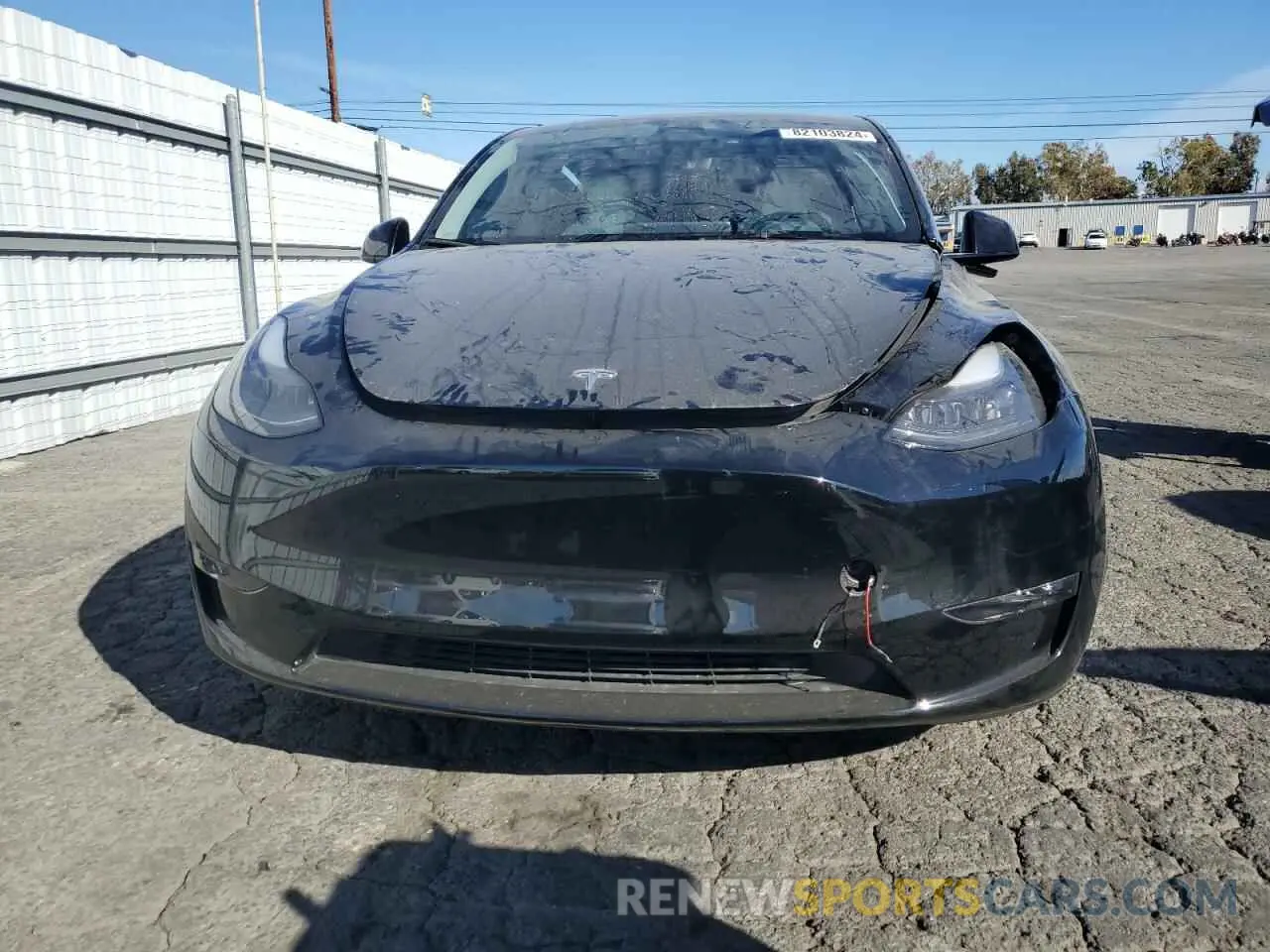 5 fotografías del automóvil dañado 7SAYGDEF9RF130637 TESLA MODEL Y 2024
