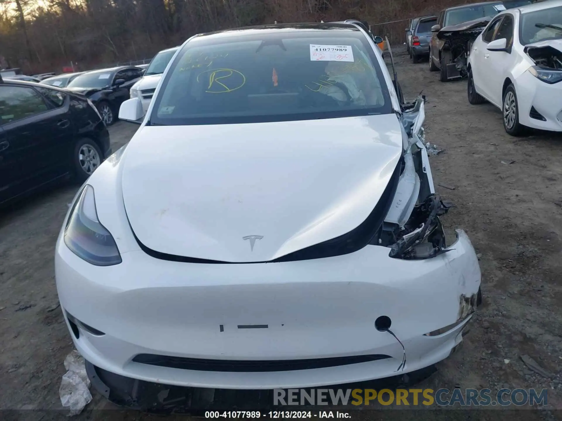 12 fotografías del automóvil dañado 7SAYGDEFXRA263808 TESLA MODEL Y 2024