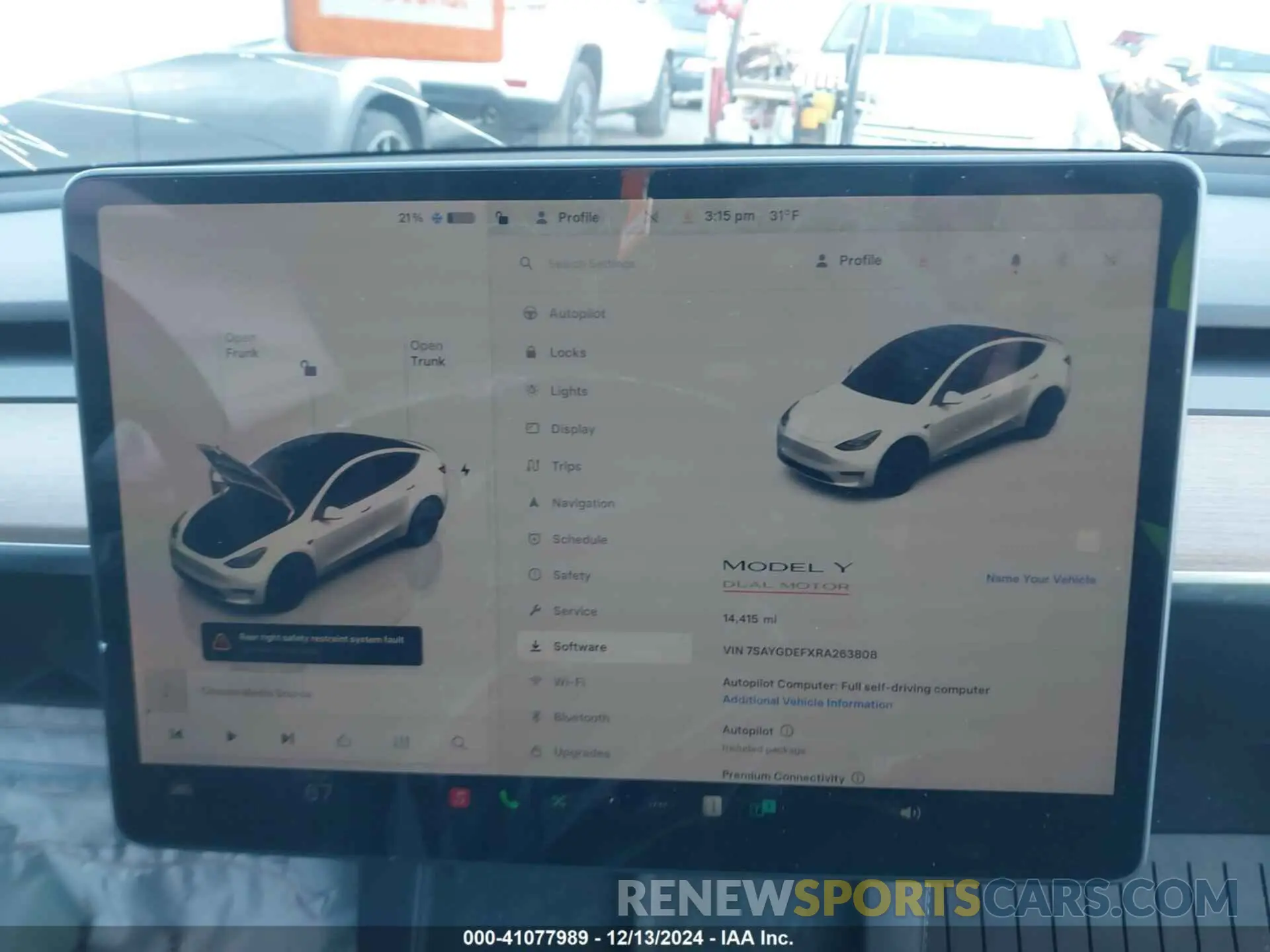 18 fotografías del automóvil dañado 7SAYGDEFXRA263808 TESLA MODEL Y 2024
