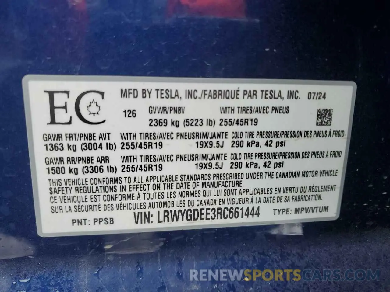 14 fotografías del automóvil dañado LRWYGDEE3RC661444 TESLA MODEL Y 2024