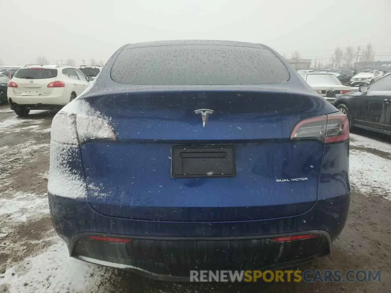6 fotografías del automóvil dañado LRWYGDEE3RC661444 TESLA MODEL Y 2024