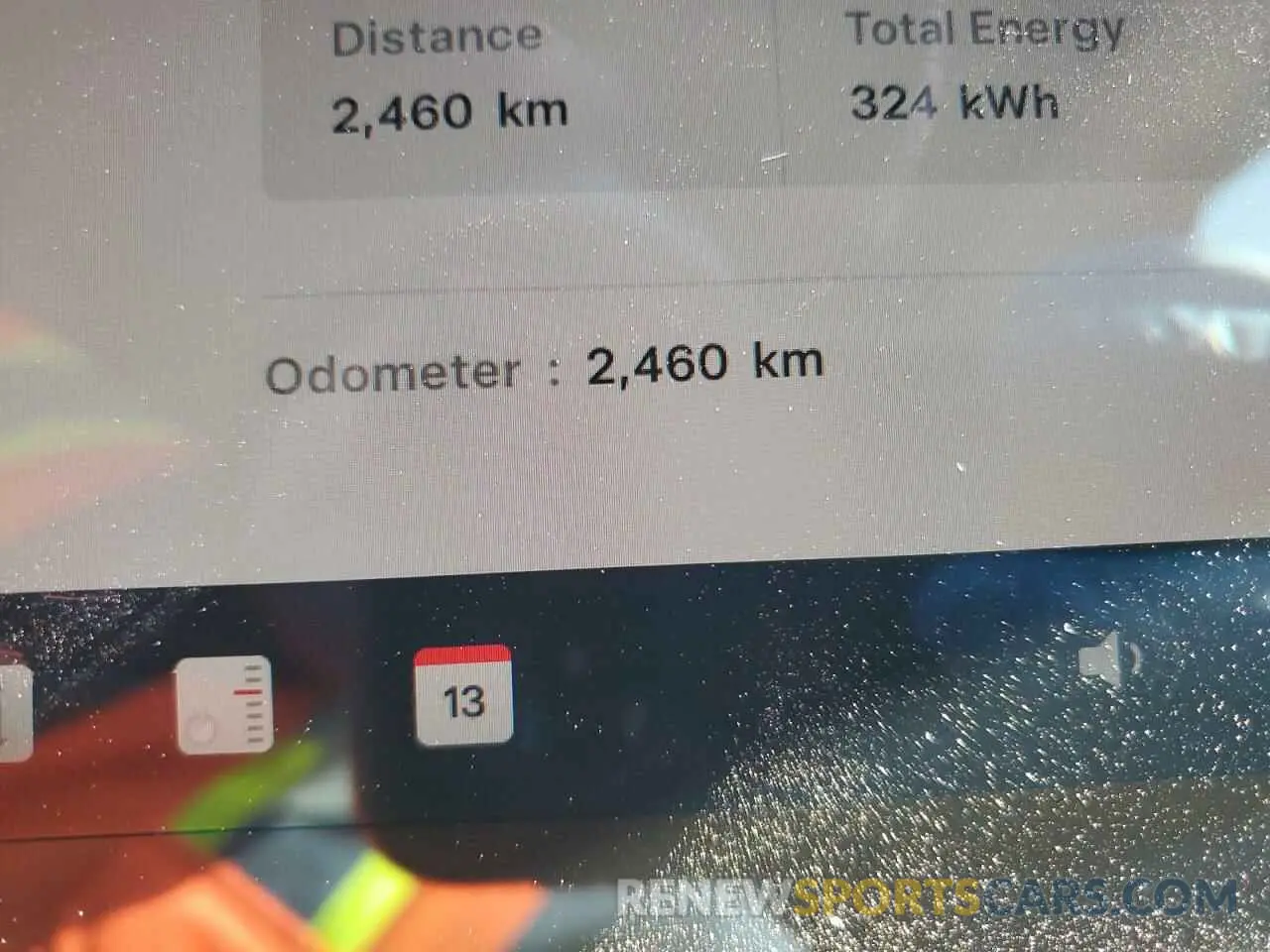 9 fotografías del automóvil dañado LRWYGDFD6RC673223 TESLA MODEL Y 2024