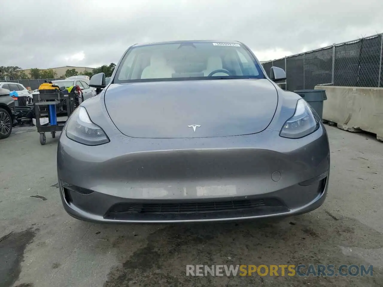 5 fotografías del automóvil dañado 7SAYGAEE1SF219078 TESLA MODEL Y 2025