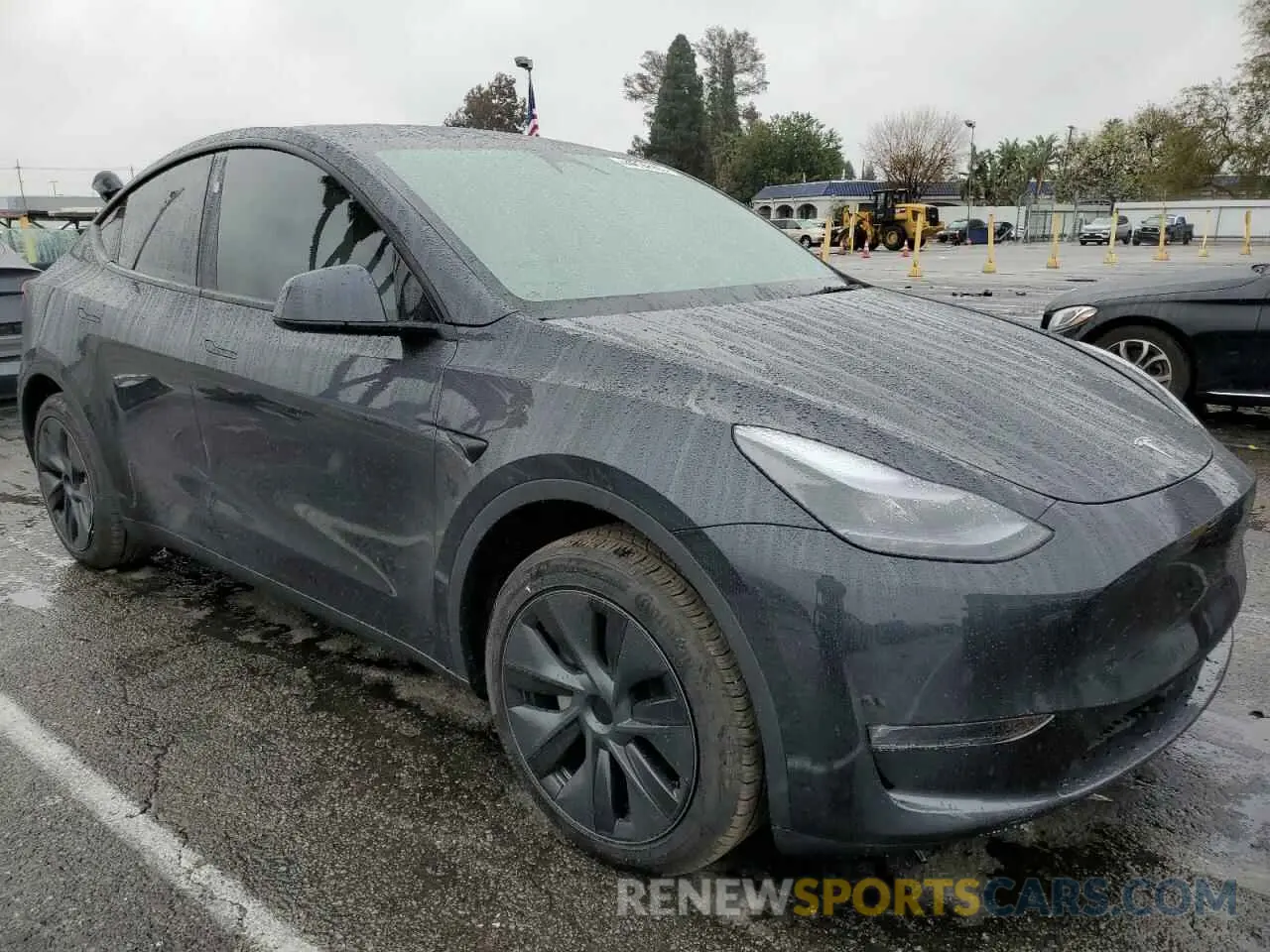 4 fotografías del automóvil dañado 7SAYGAEE3SF216635 TESLA MODEL Y 2025