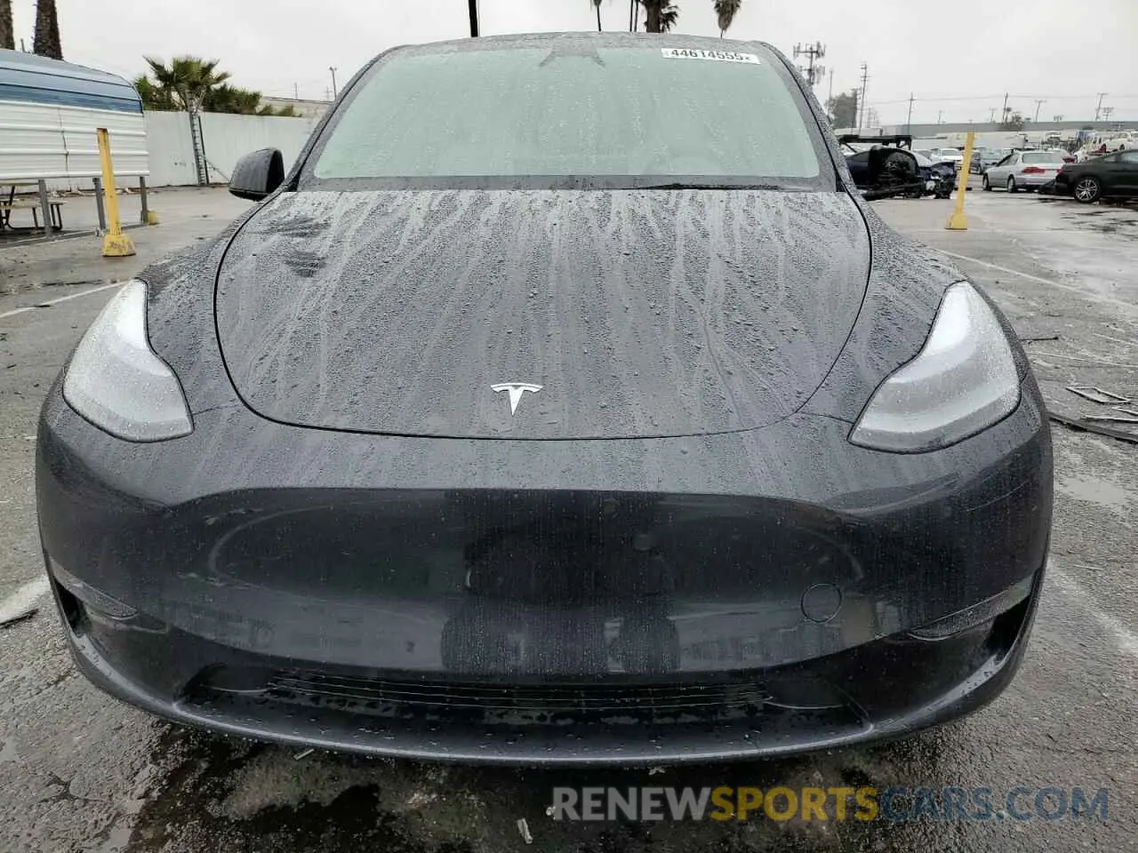 5 fotografías del automóvil dañado 7SAYGAEE3SF216635 TESLA MODEL Y 2025