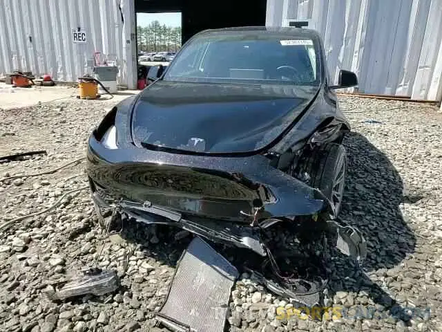 14 fotografías del automóvil dañado 7SAYGAEE5SF217365 TESLA MODEL Y 2025