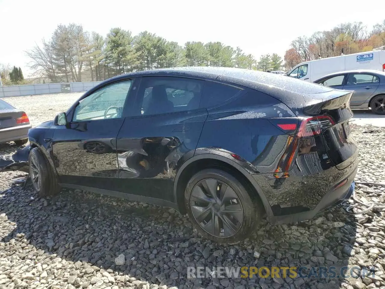 2 fotografías del automóvil dañado 7SAYGAEE5SF217365 TESLA MODEL Y 2025