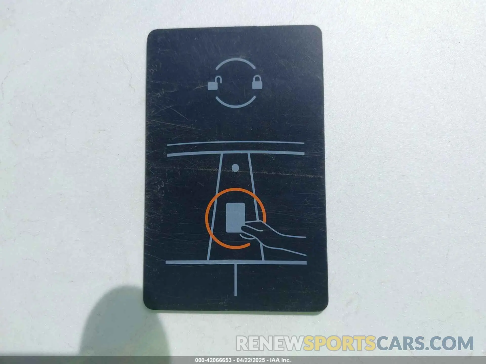 11 fotografías del automóvil dañado 7SAYGAEE6SF238189 TESLA MODEL Y 2025