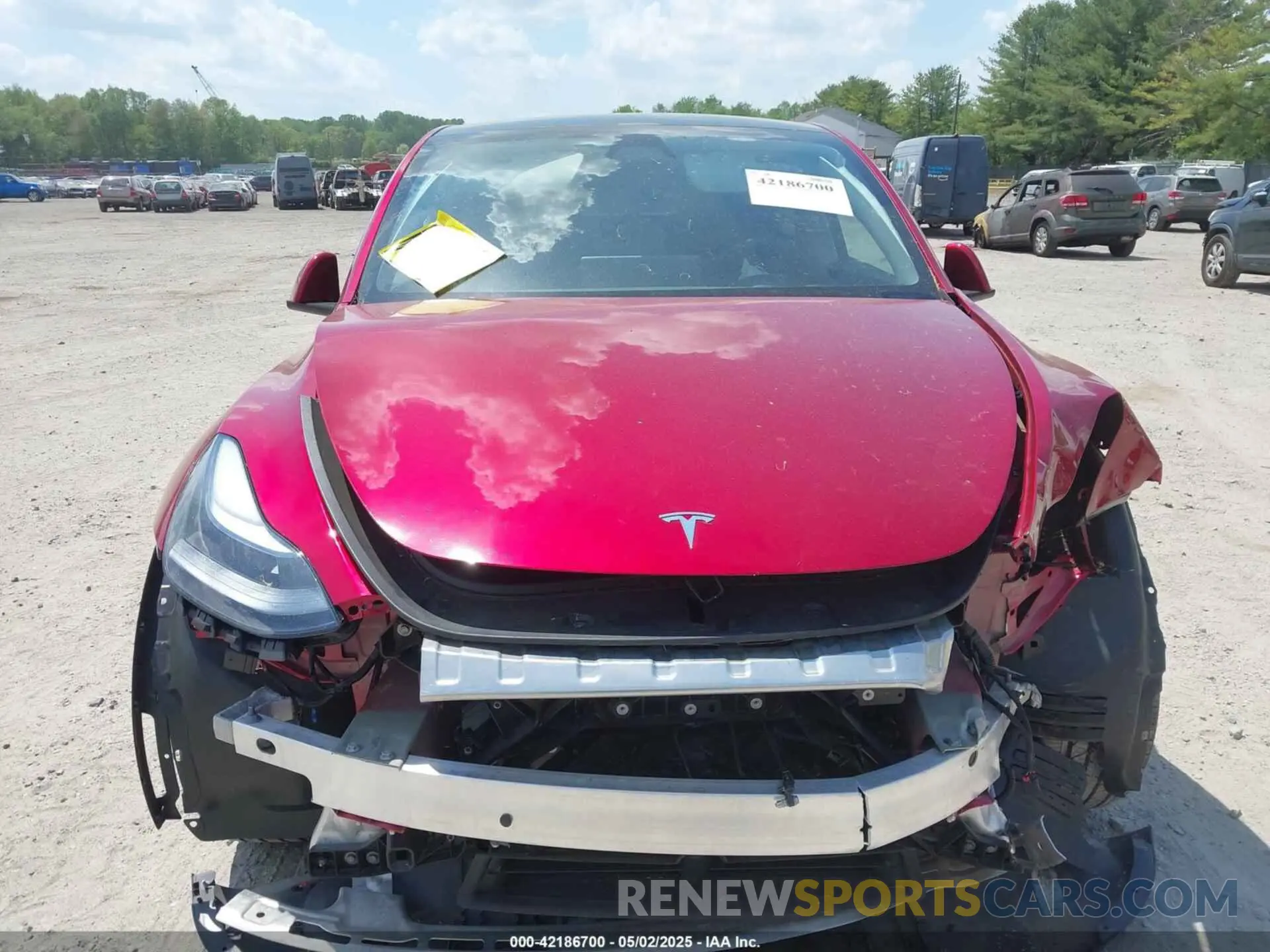12 fotografías del automóvil dañado 7SAYGAEE8SF265863 TESLA MODEL Y 2025