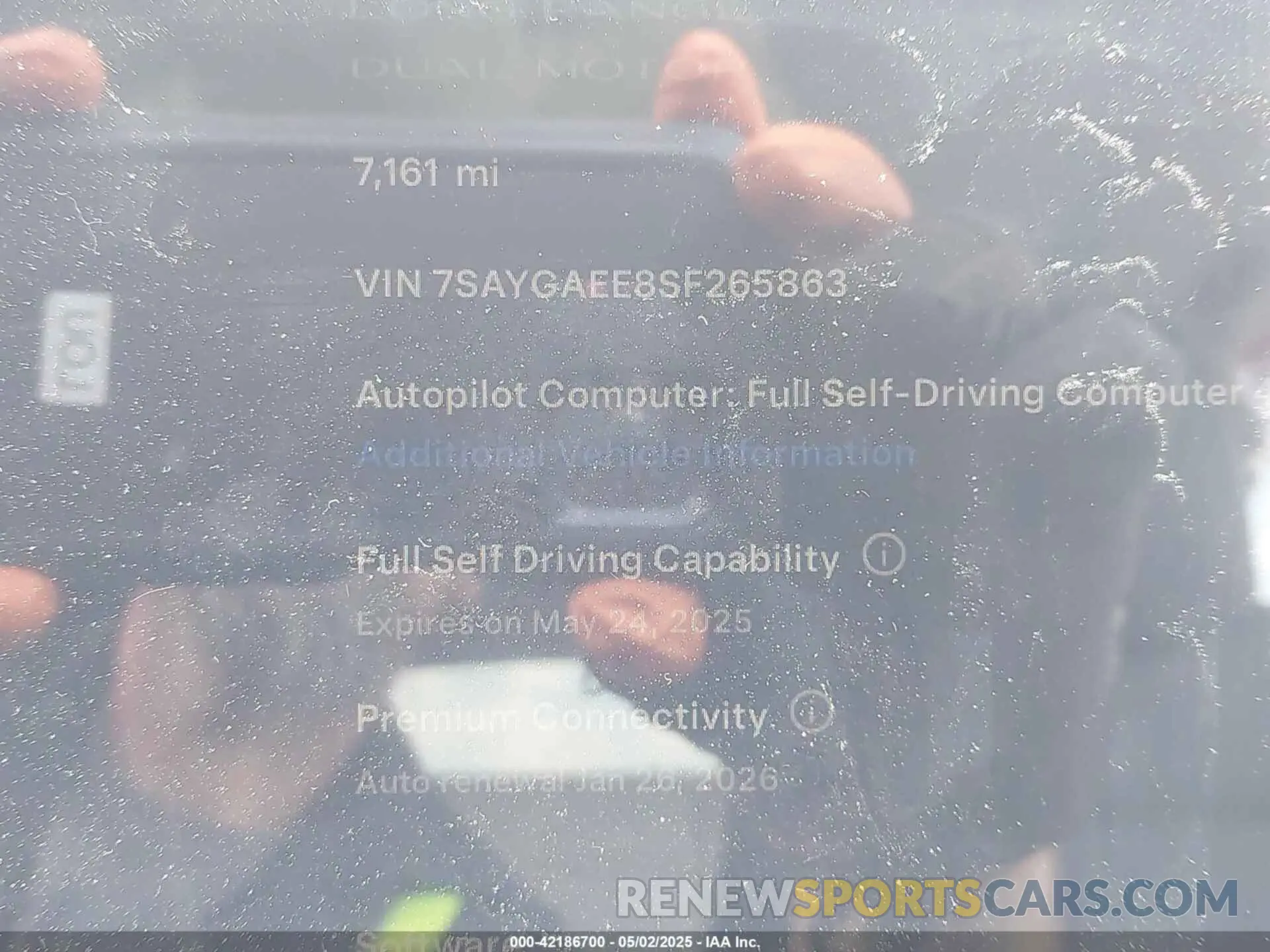 7 fotografías del automóvil dañado 7SAYGAEE8SF265863 TESLA MODEL Y 2025