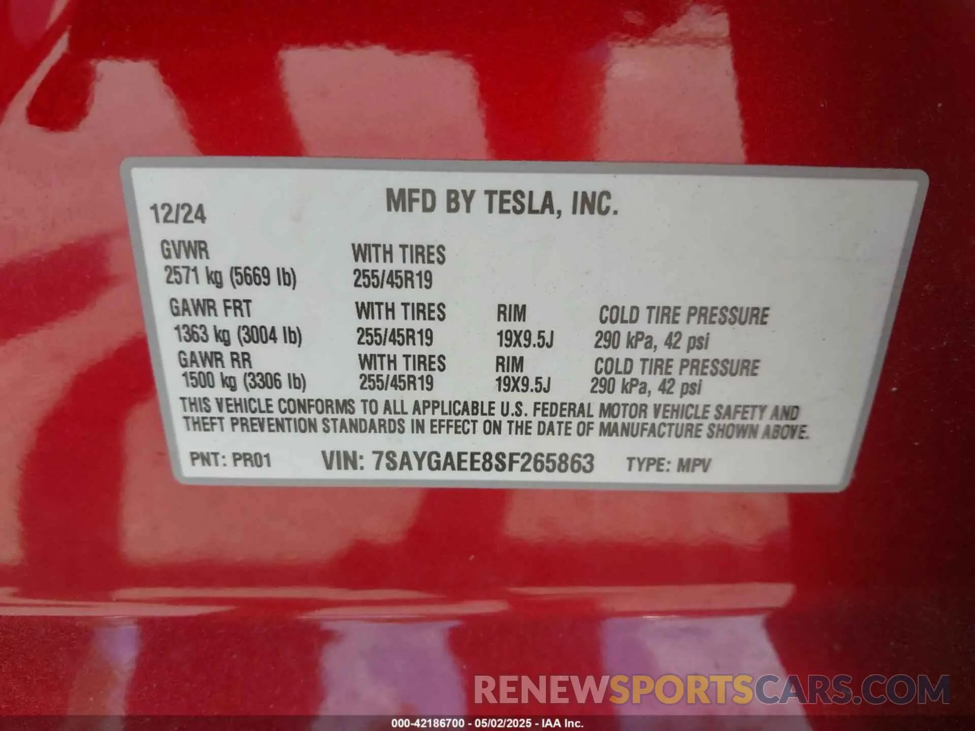 9 fotografías del automóvil dañado 7SAYGAEE8SF265863 TESLA MODEL Y 2025
