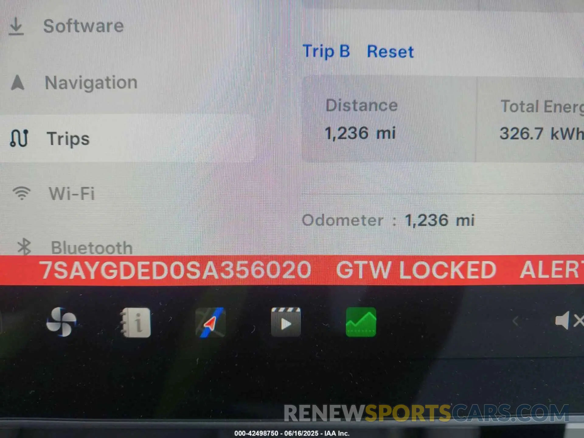 7 fotografías del automóvil dañado 7SAYGDED0SA356020 TESLA MODEL Y 2025