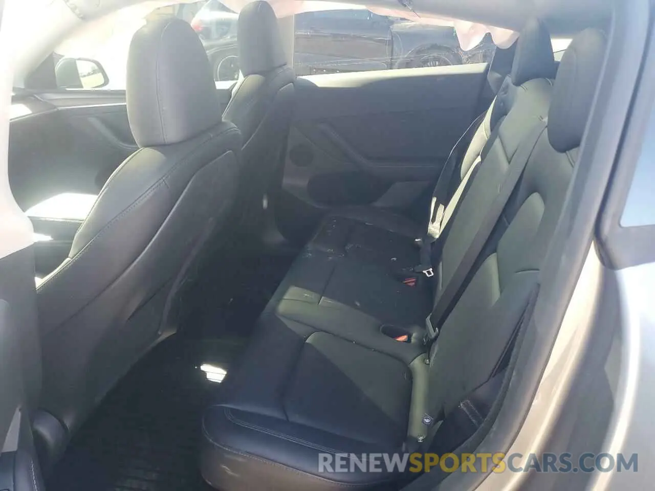 10 fotografías del automóvil dañado 7SAYGDED0SF247561 TESLA MODEL Y 2025