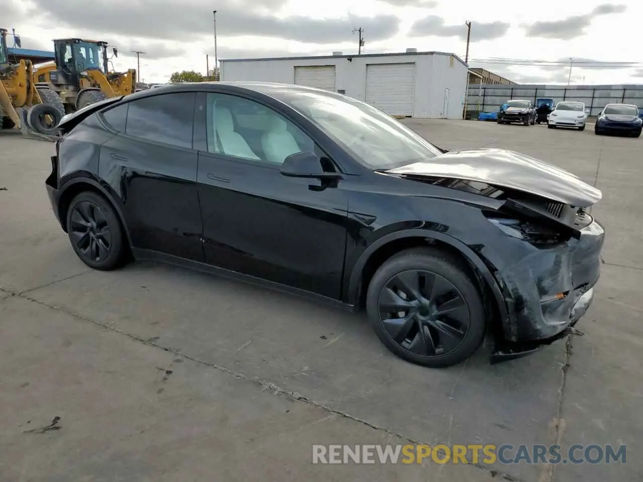 4 fotografías del automóvil dañado 7SAYGDED1SA358679 TESLA MODEL Y 2025