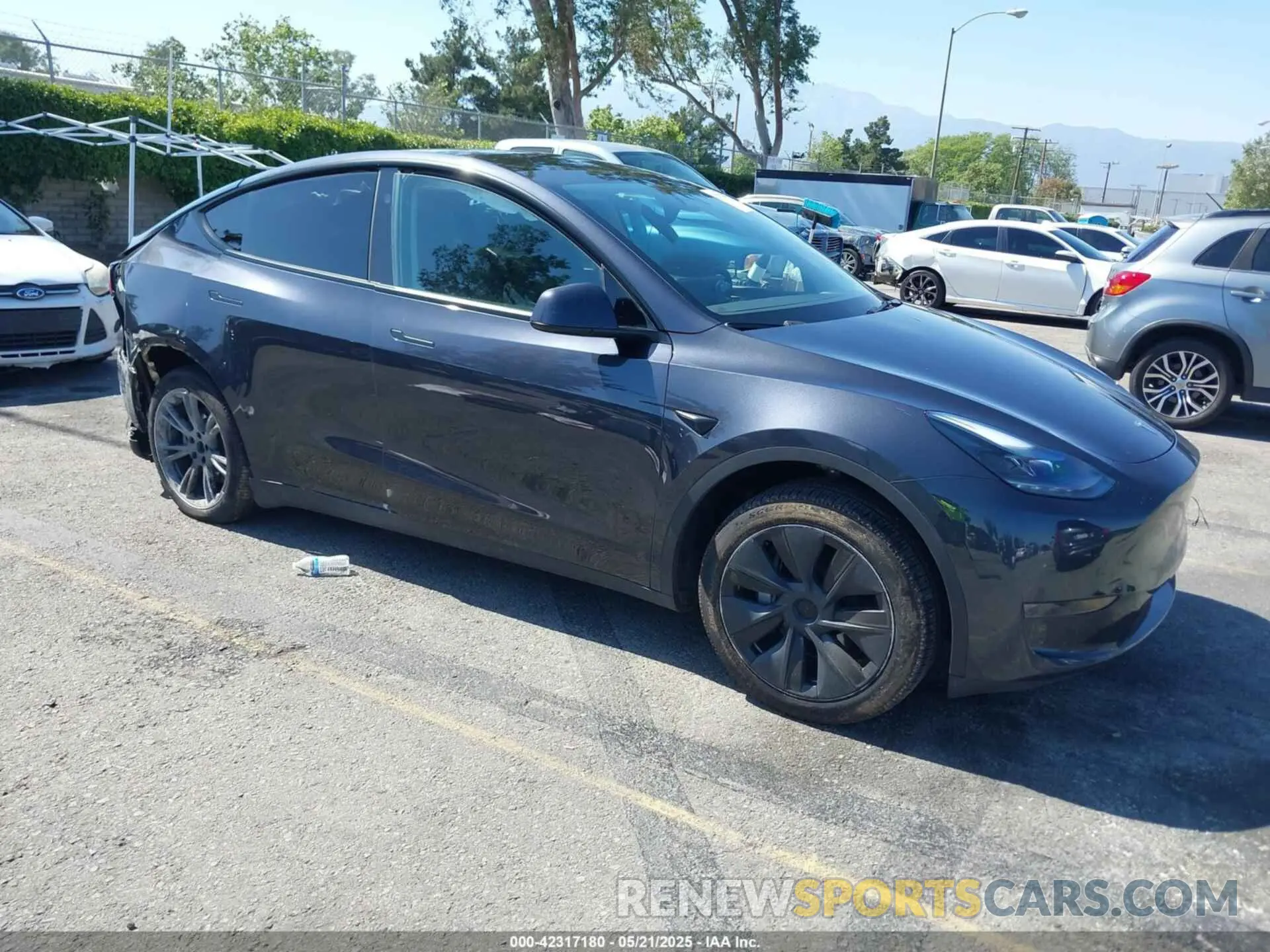 1 fotografías del automóvil dañado 7SAYGDED1SF220689 TESLA MODEL Y 2025