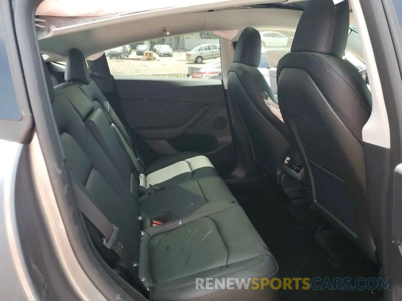 11 fotografías del automóvil dañado 7SAYGDED2SF239140 TESLA MODEL Y 2025