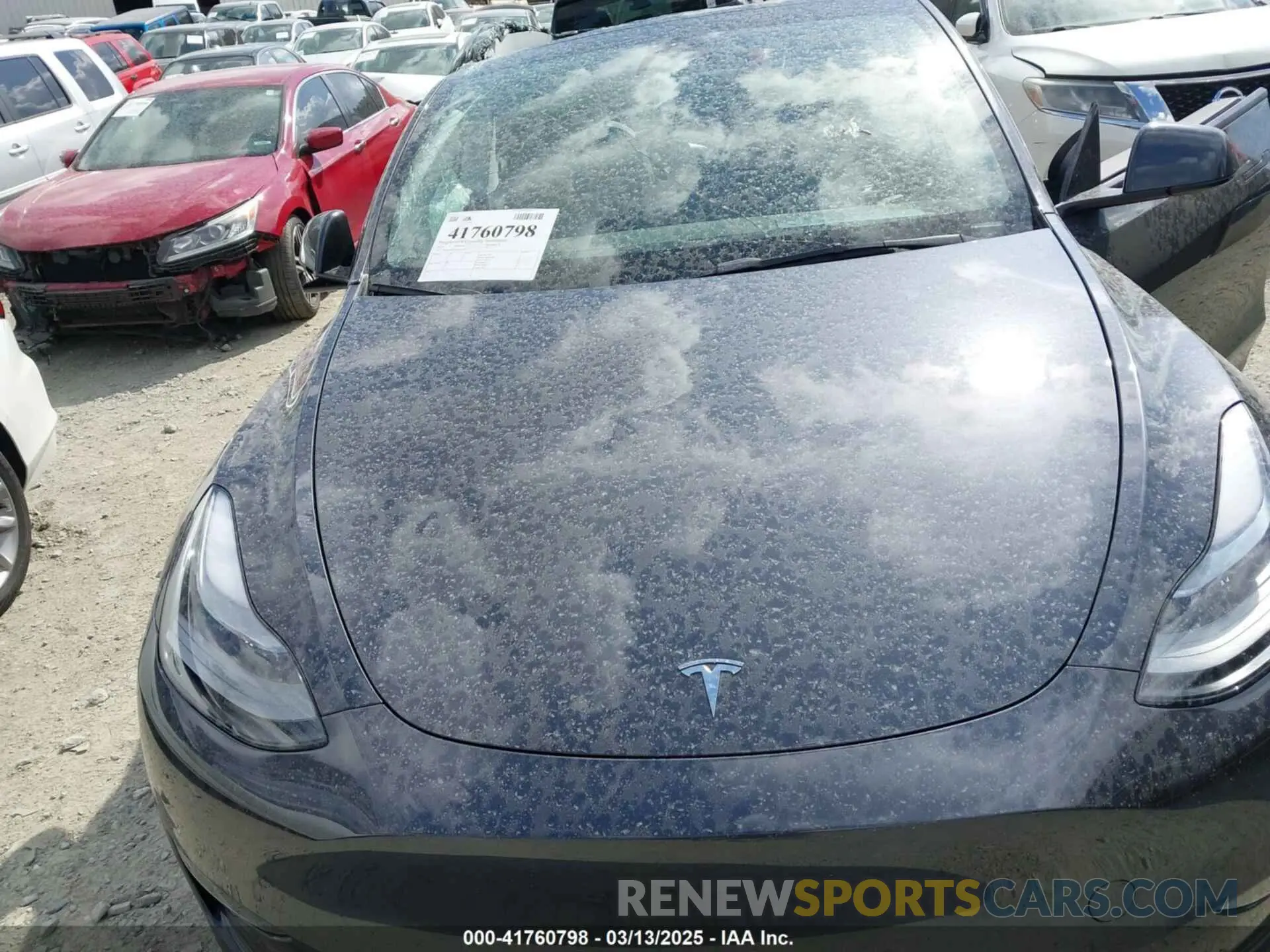 10 fotografías del automóvil dañado 7SAYGDED3SA352138 TESLA MODEL Y 2025