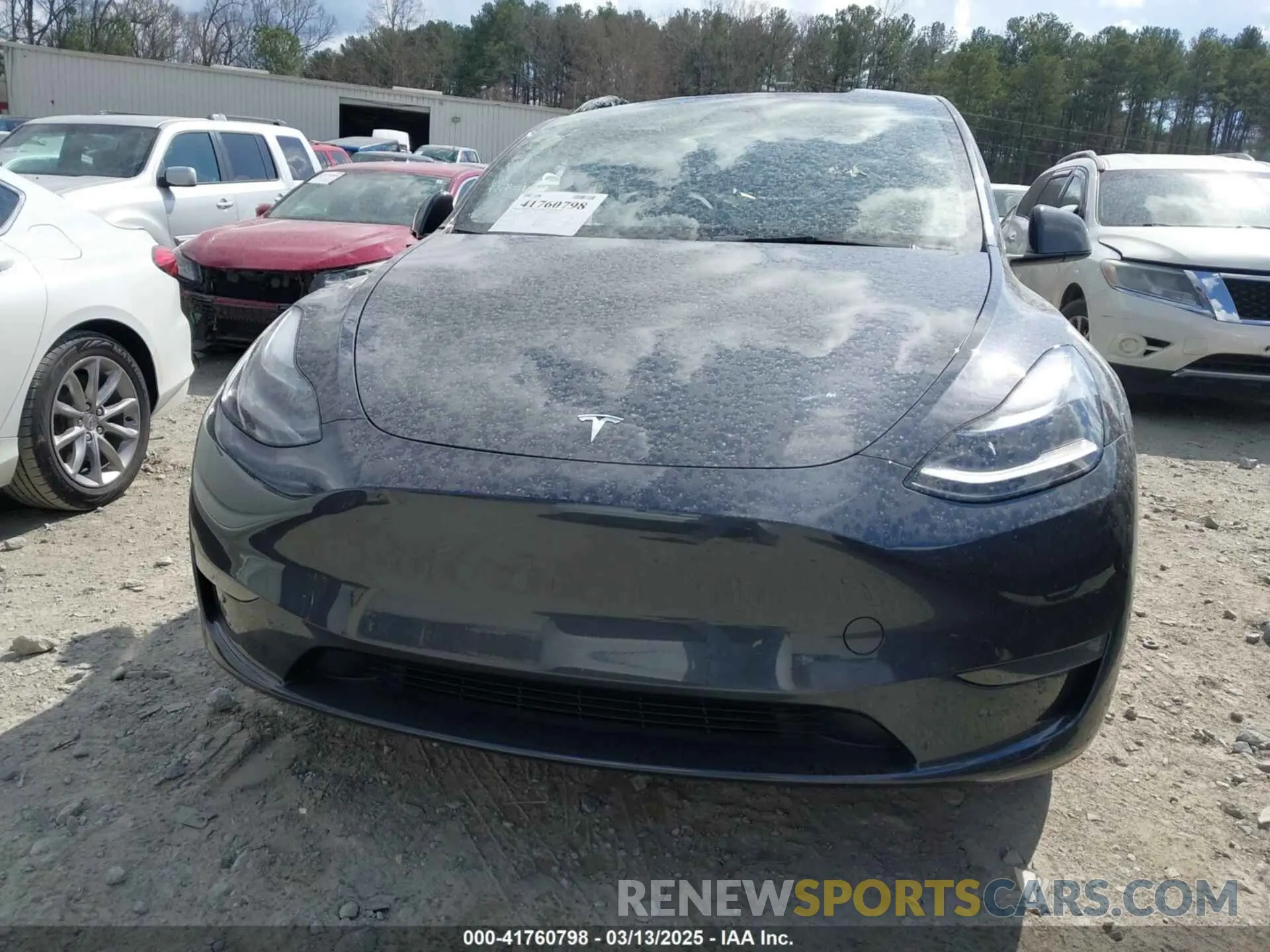 11 fotografías del automóvil dañado 7SAYGDED3SA352138 TESLA MODEL Y 2025