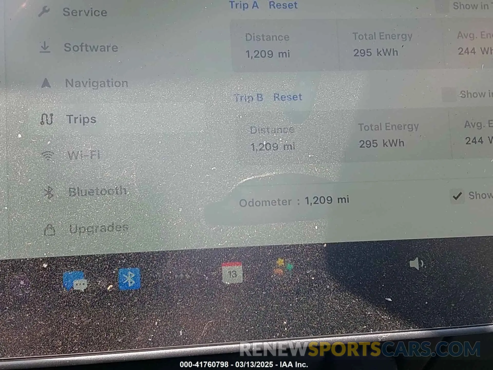 7 fotografías del automóvil dañado 7SAYGDED3SA352138 TESLA MODEL Y 2025