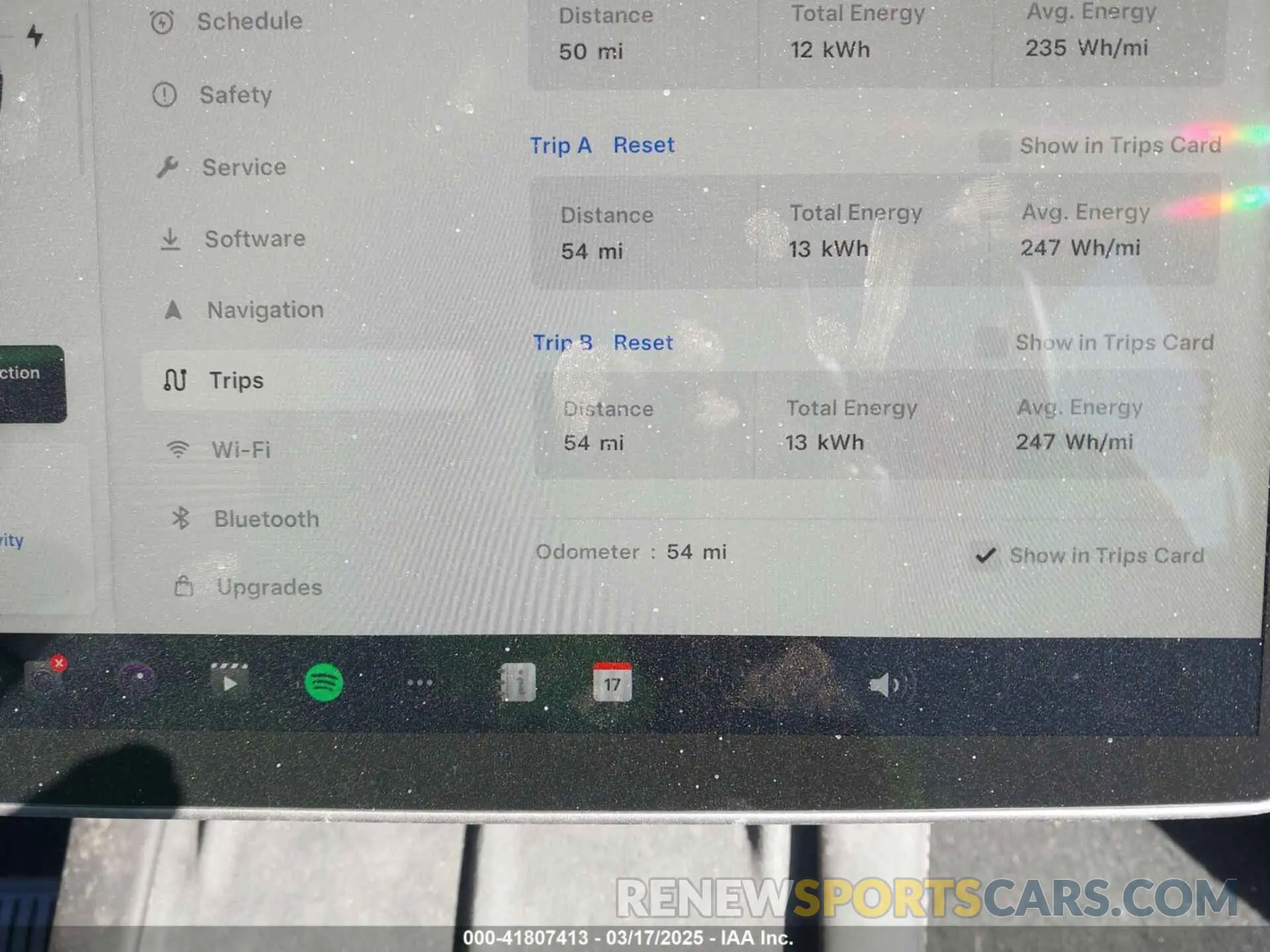 7 fotografías del automóvil dañado 7SAYGDED5SA374626 TESLA MODEL Y 2025