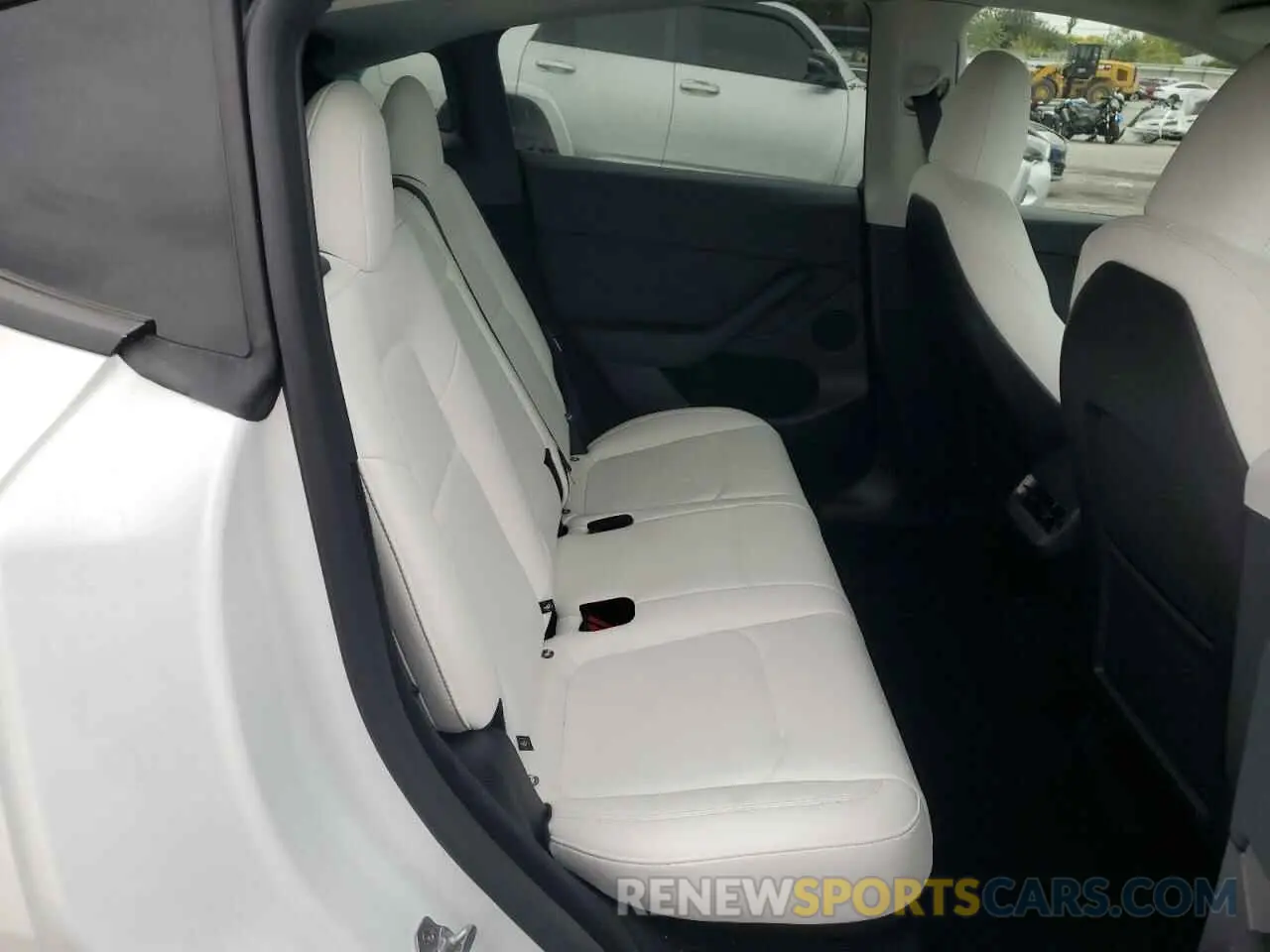 10 fotografías del automóvil dañado 7SAYGDED5SF228228 TESLA MODEL Y 2025