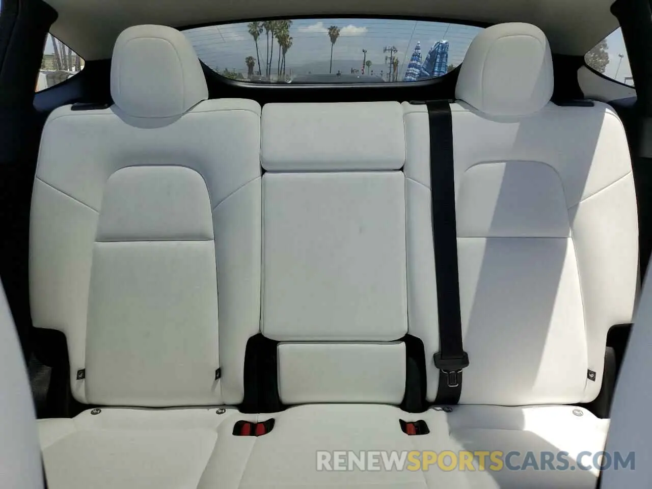 10 fotografías del automóvil dañado 7SAYGDED6SF253901 TESLA MODEL Y 2025