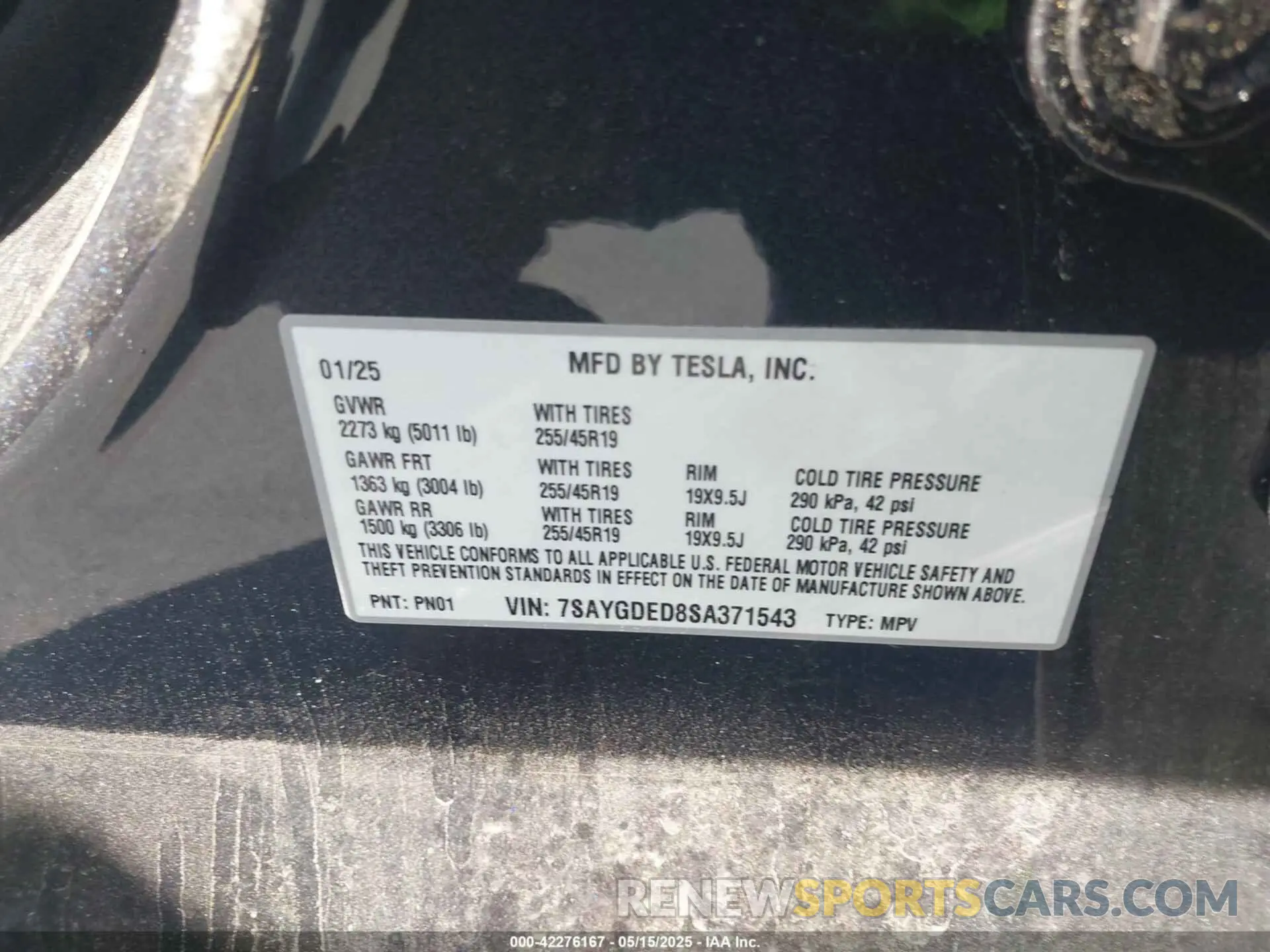 9 fotografías del automóvil dañado 7SAYGDED8SA371543 TESLA MODEL Y 2025