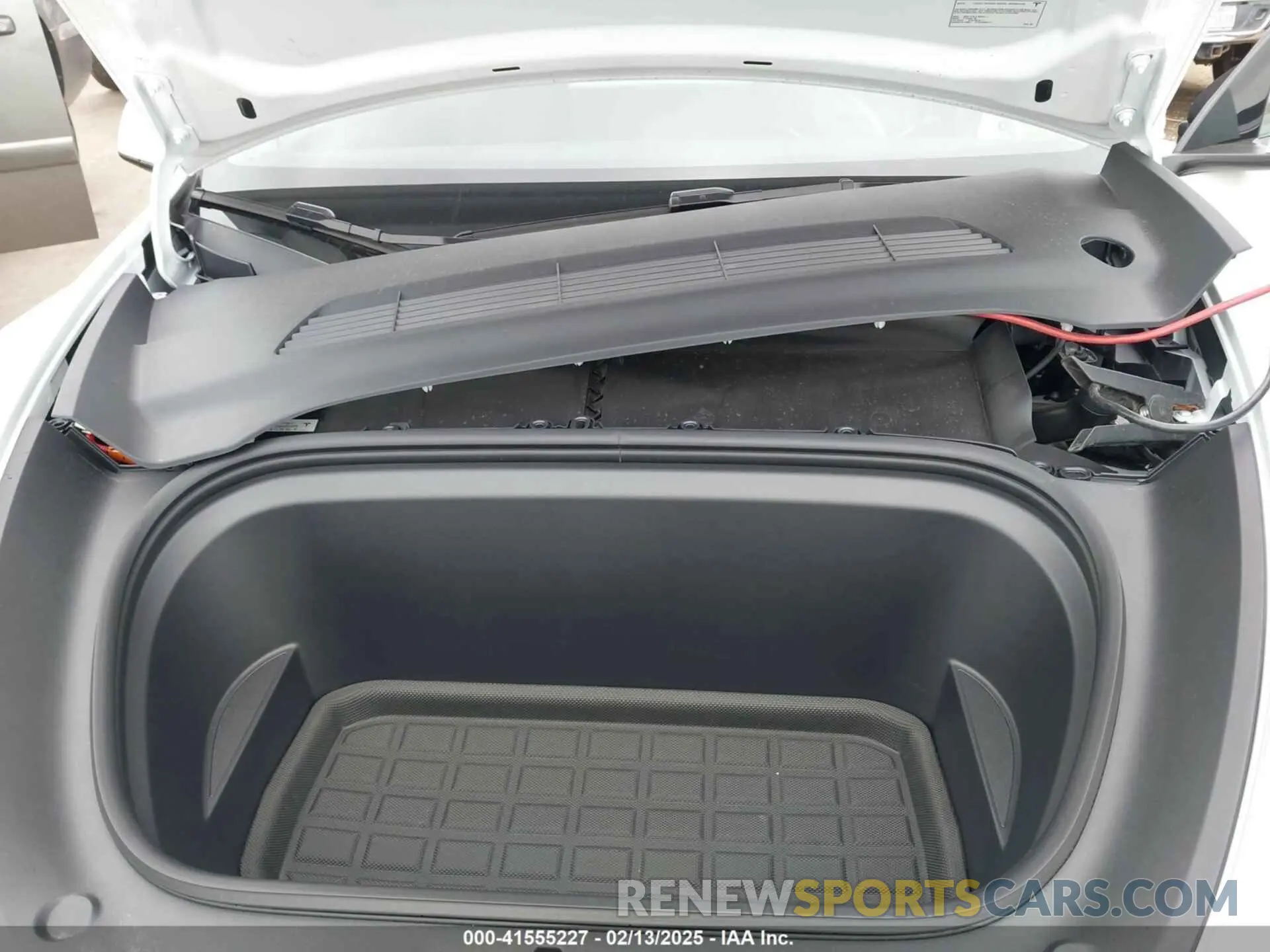 10 fotografías del automóvil dañado 7SAYGDED9SA357876 TESLA MODEL Y 2025