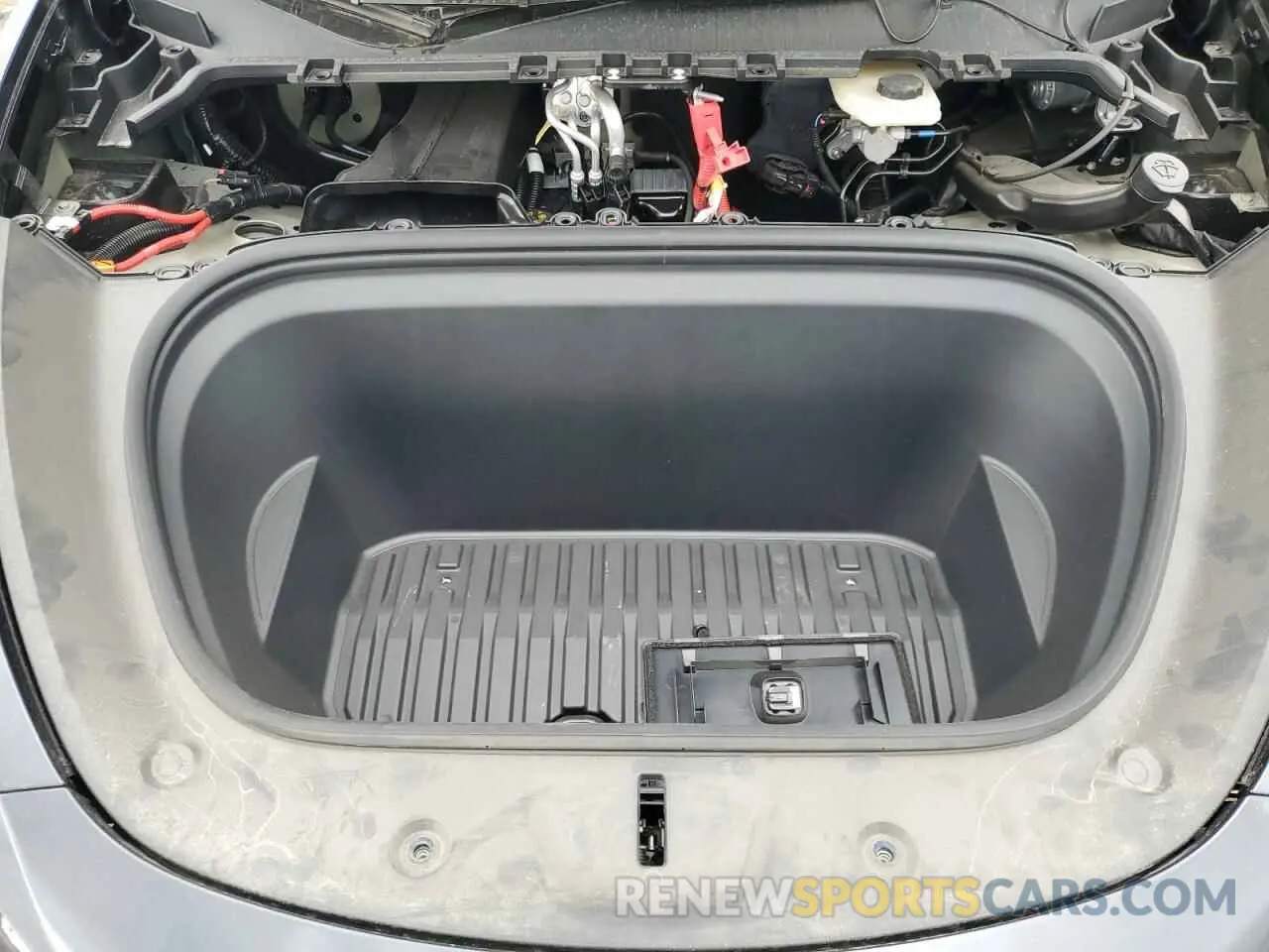 14 fotografías del automóvil dañado 7SAYGDED9SF256291 TESLA MODEL Y 2025