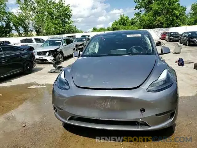 13 fotografías del automóvil dañado 7SAYGDEDXSF223719 TESLA MODEL Y 2025