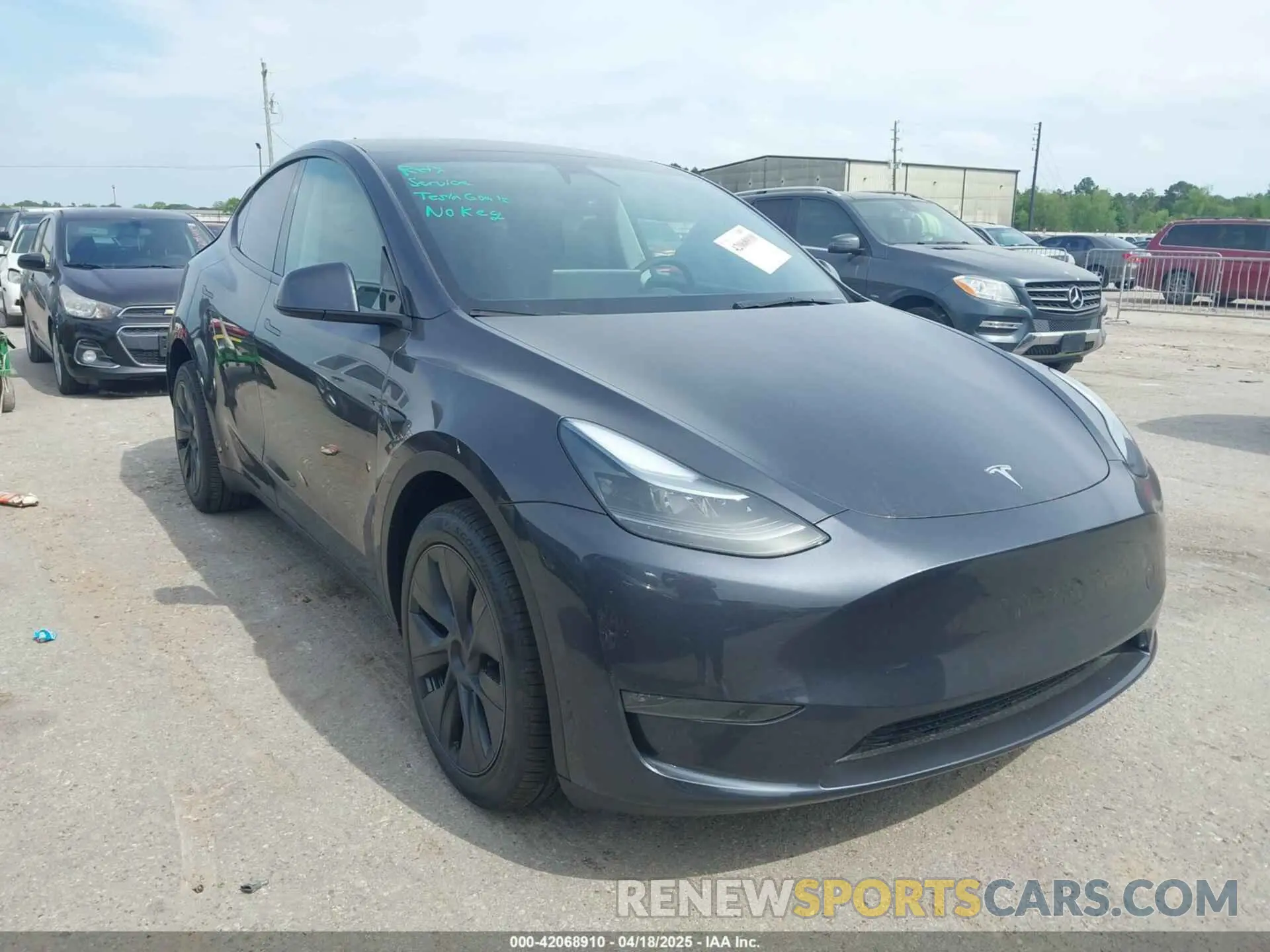 1 fotografías del automóvil dañado 7SAYGDEE1SA360909 TESLA MODEL Y 2025