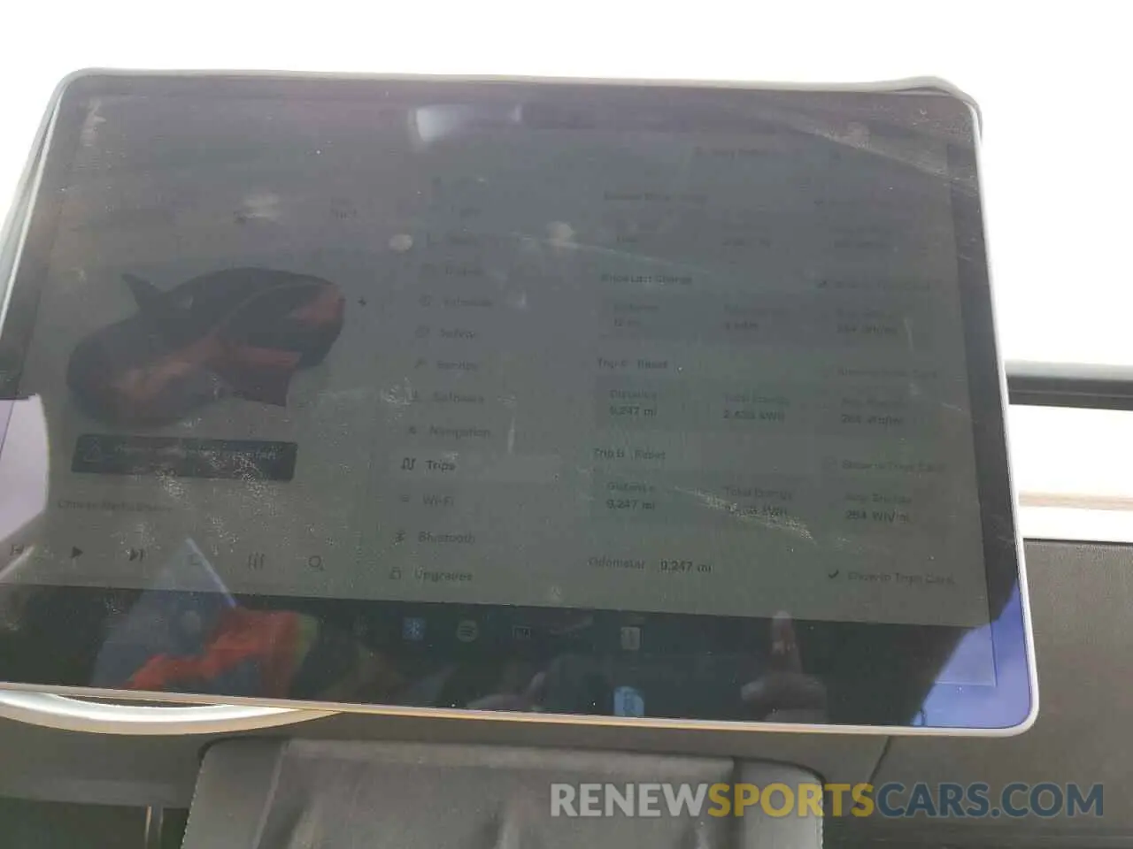9 fotografías del automóvil dañado 7SAYGDEE1SF243530 TESLA MODEL Y 2025
