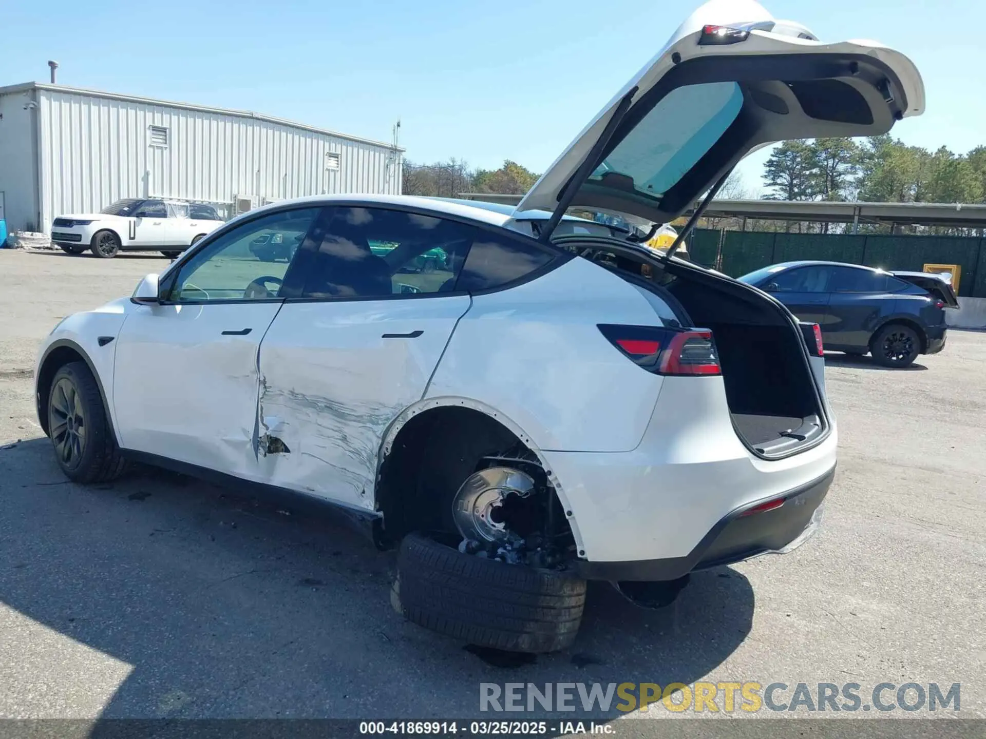 3 fotografías del automóvil dañado 7SAYGDEE2SA354505 TESLA MODEL Y 2025