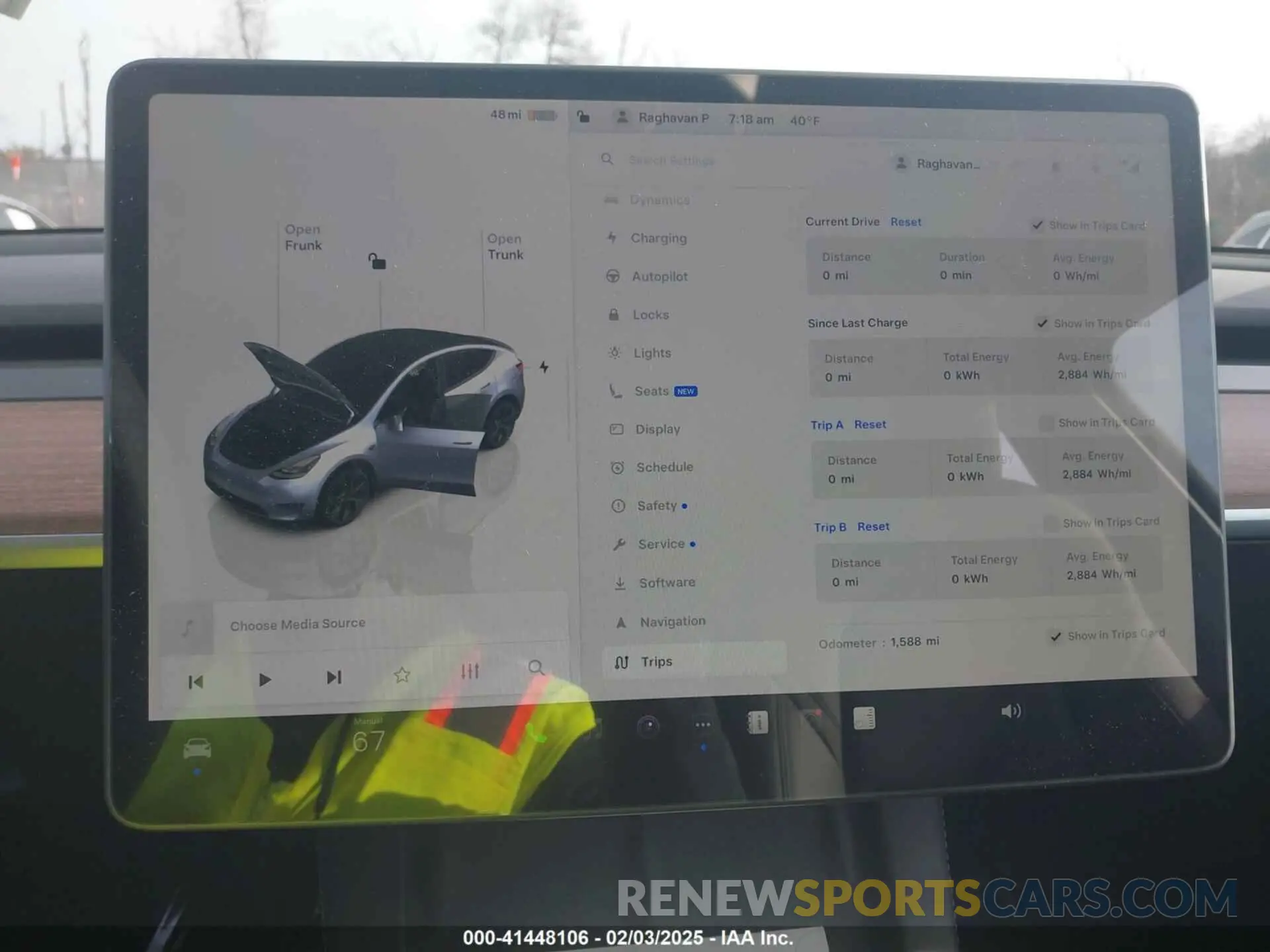 14 fotografías del automóvil dañado 7SAYGDEE3SF218015 TESLA MODEL Y 2025