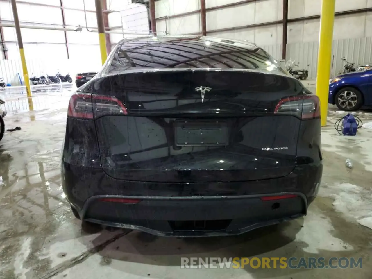 6 fotografías del automóvil dañado 7SAYGDEE3SF265349 TESLA MODEL Y 2025