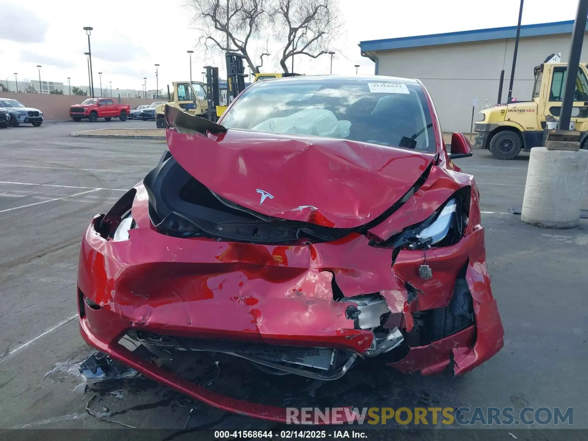 13 fotografías del automóvil dañado 7SAYGDEE5SF283772 TESLA MODEL Y 2025
