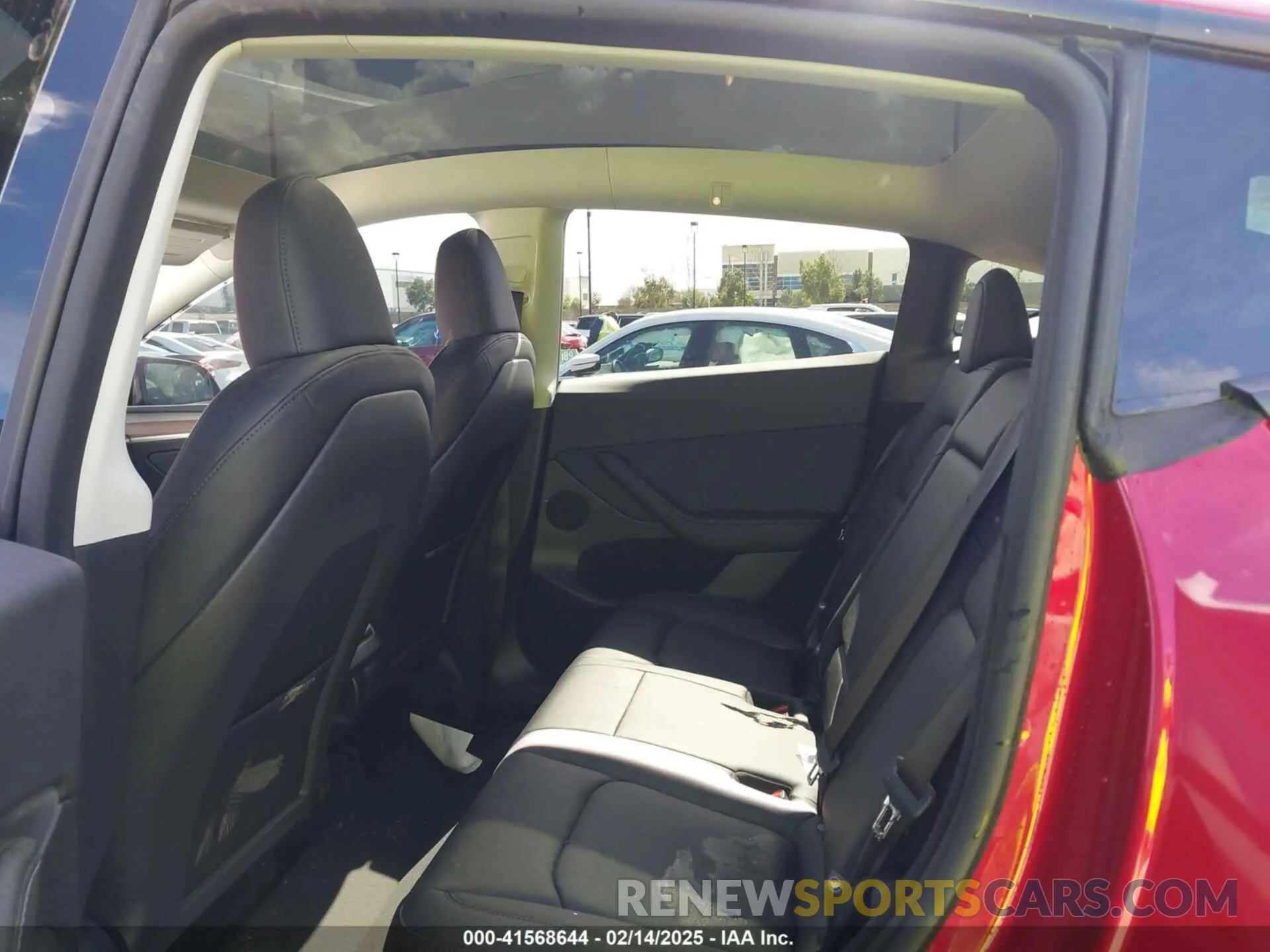 8 fotografías del automóvil dañado 7SAYGDEE5SF283772 TESLA MODEL Y 2025