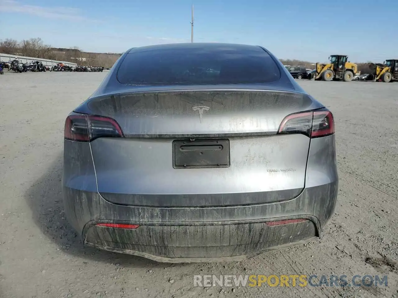 6 fotografías del automóvil dañado 7SAYGDEE7SA345606 TESLA MODEL Y 2025