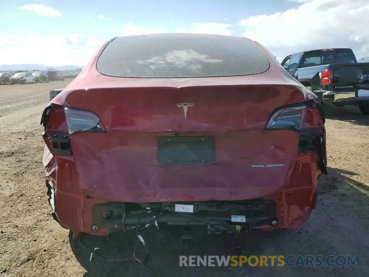 6 fotografías del automóvil dañado 7SAYGDEE7SF286737 TESLA MODEL Y 2025