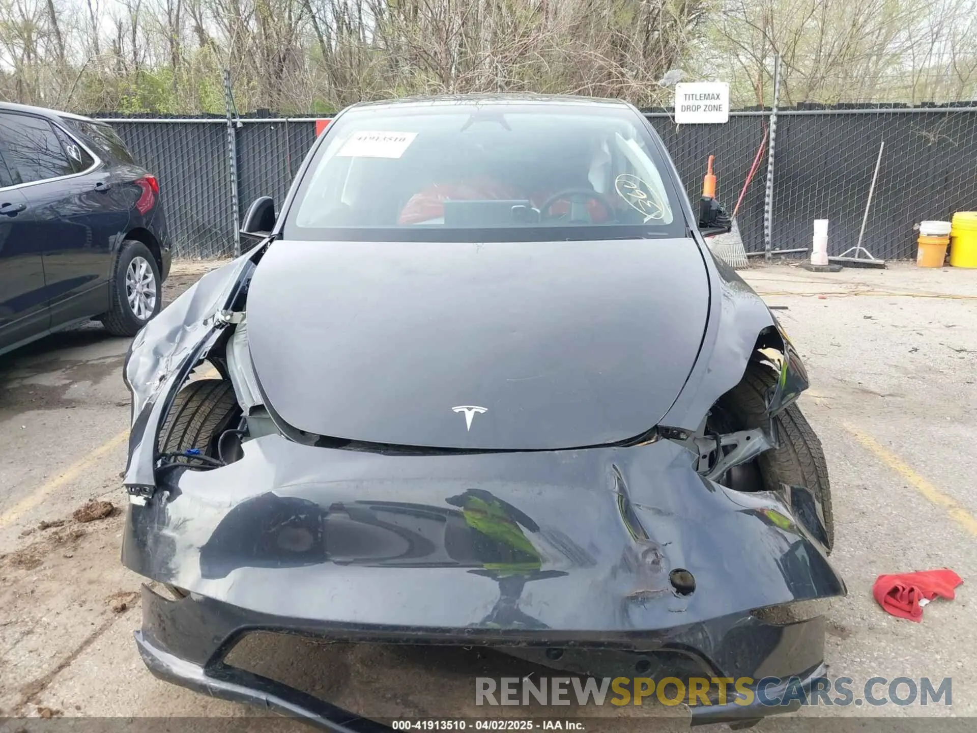 12 fotografías del automóvil dañado 7SAYGDEE7SF287094 TESLA MODEL Y 2025
