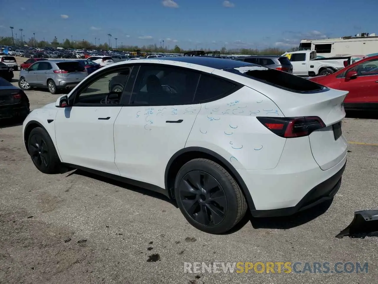 2 fotografías del automóvil dañado 7SAYGDEE9SF224403 TESLA MODEL Y 2025