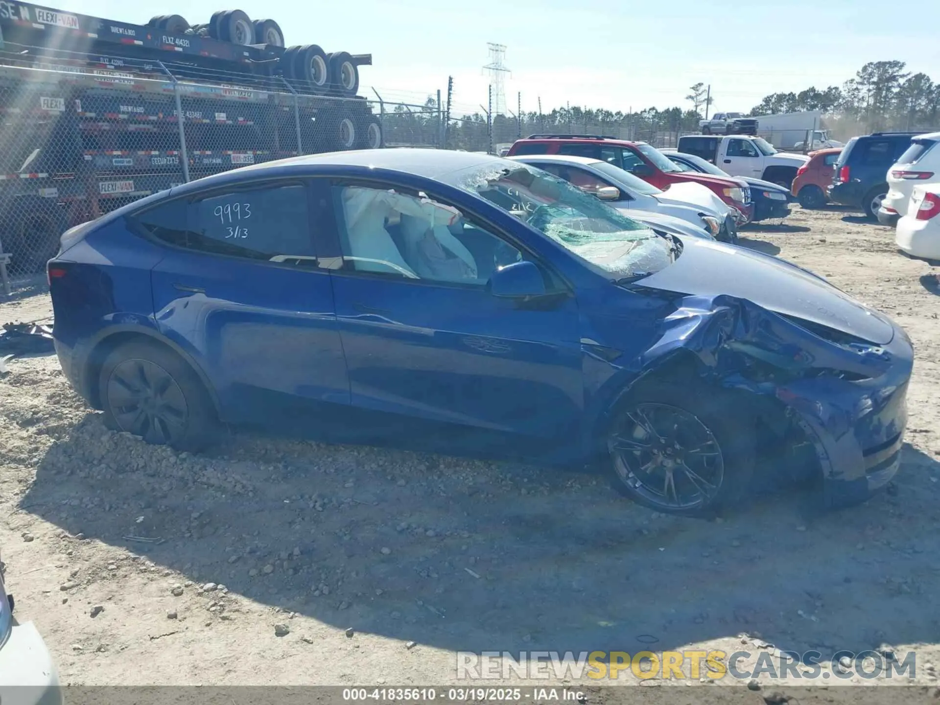 13 fotografías del automóvil dañado 7SAYGDEEXSA346006 TESLA MODEL Y 2025
