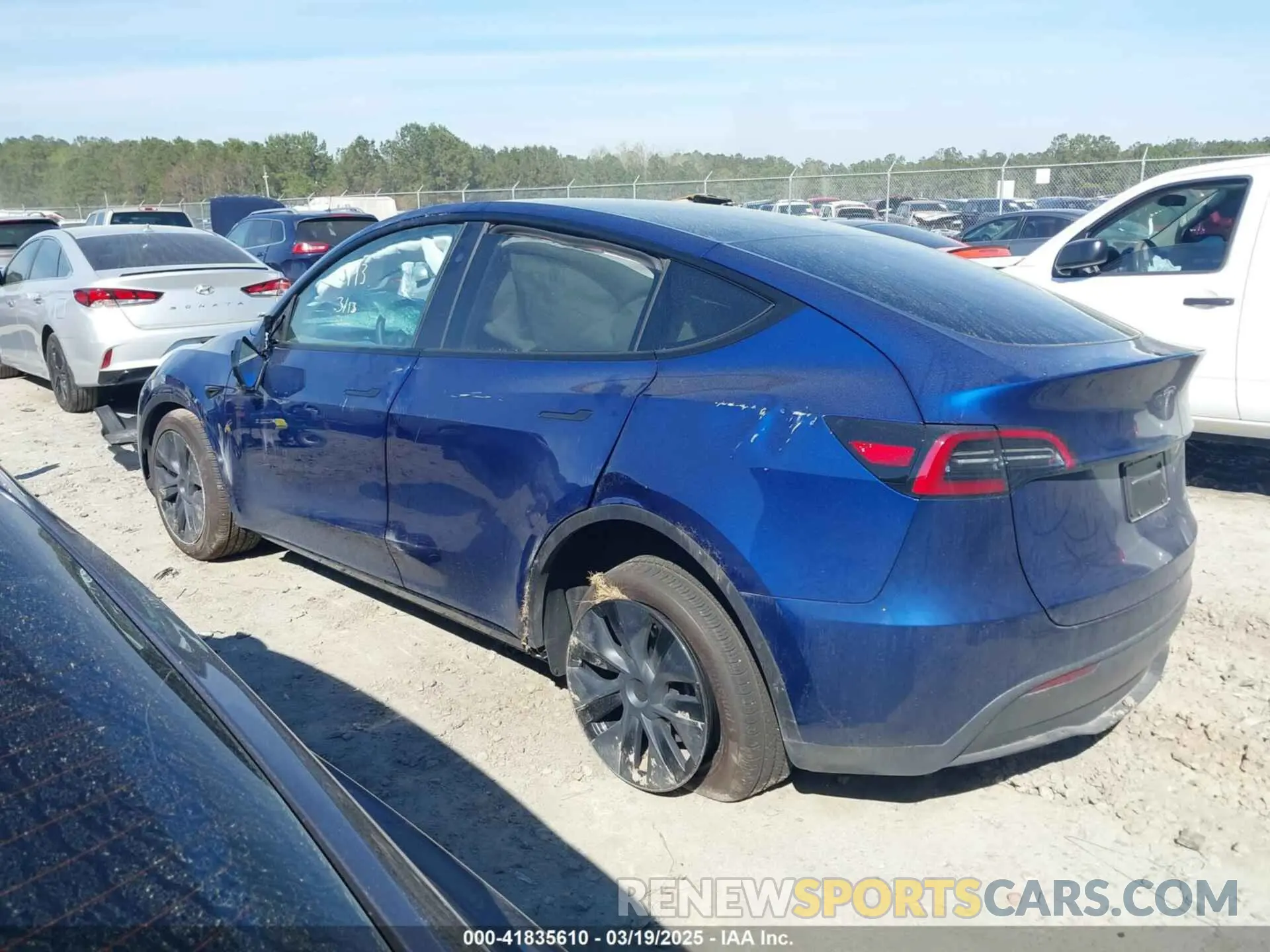 14 fotografías del automóvil dañado 7SAYGDEEXSA346006 TESLA MODEL Y 2025