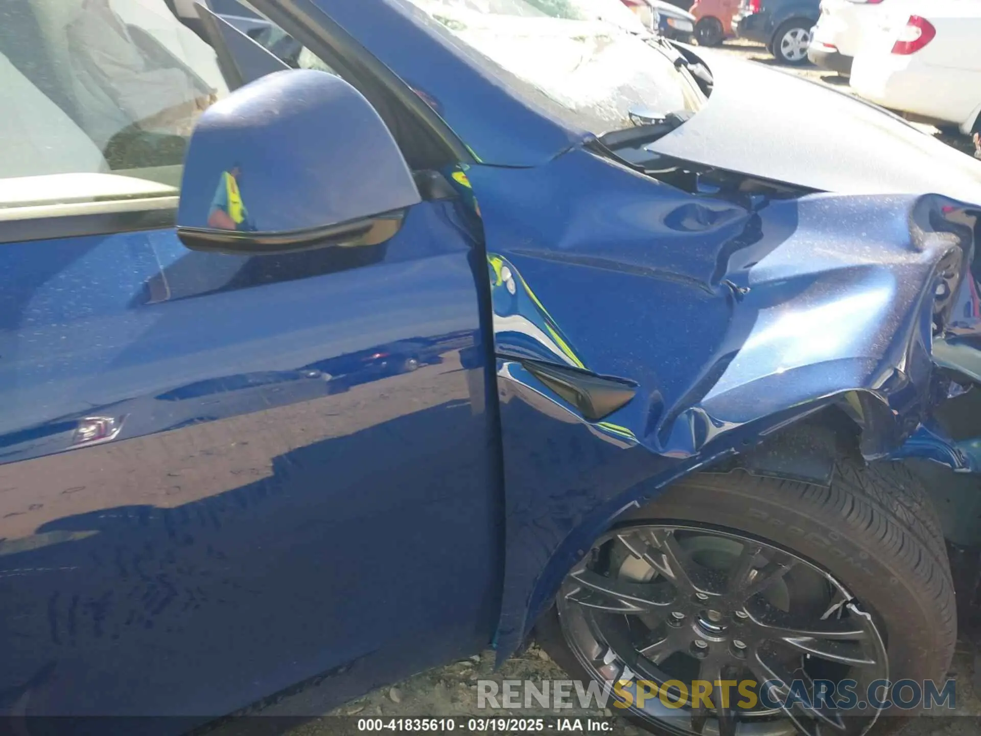 6 fotografías del automóvil dañado 7SAYGDEEXSA346006 TESLA MODEL Y 2025