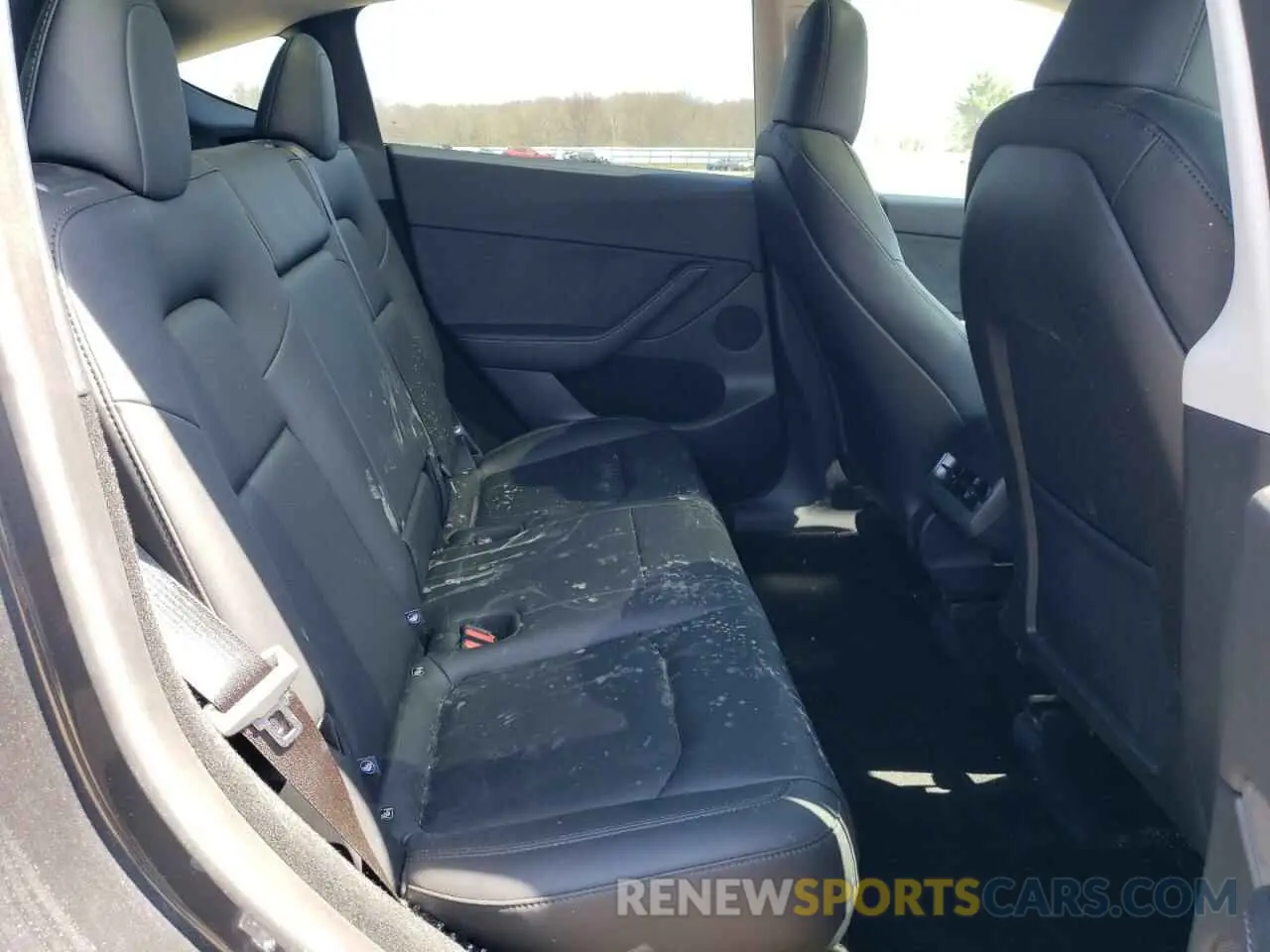 10 fotografías del automóvil dañado 7SAYGDEEXSF221865 TESLA MODEL Y 2025