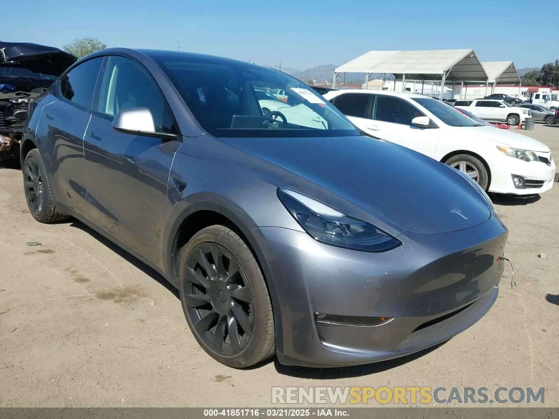 1 fotografías del automóvil dañado 7SAYGDEEXSF240903 TESLA MODEL Y 2025