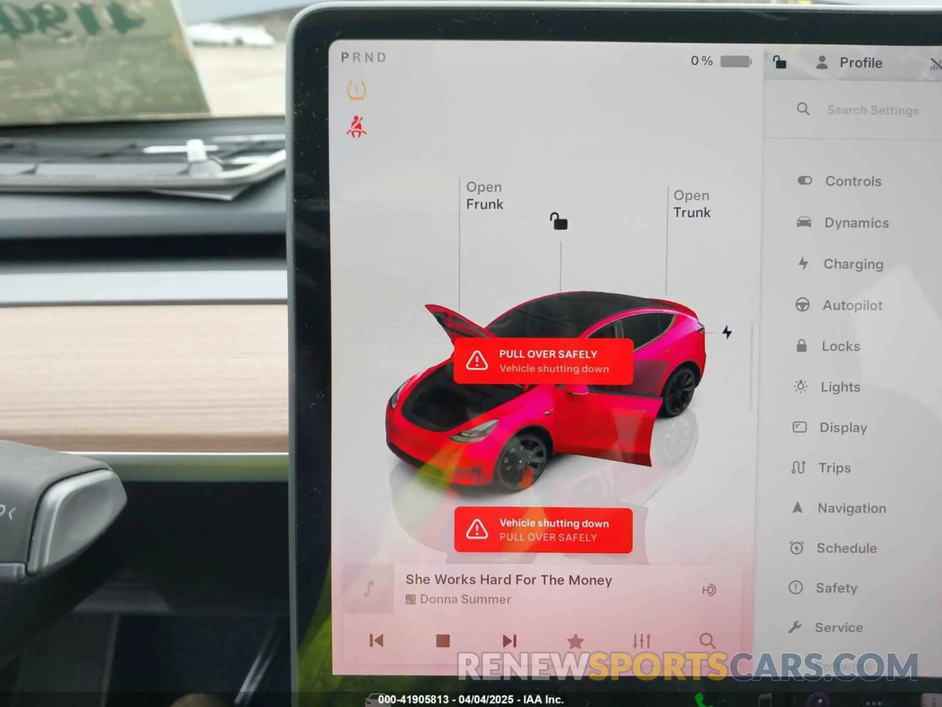 7 fotografías del automóvil dañado 7SAYGDEEXSF266143 TESLA MODEL Y 2025